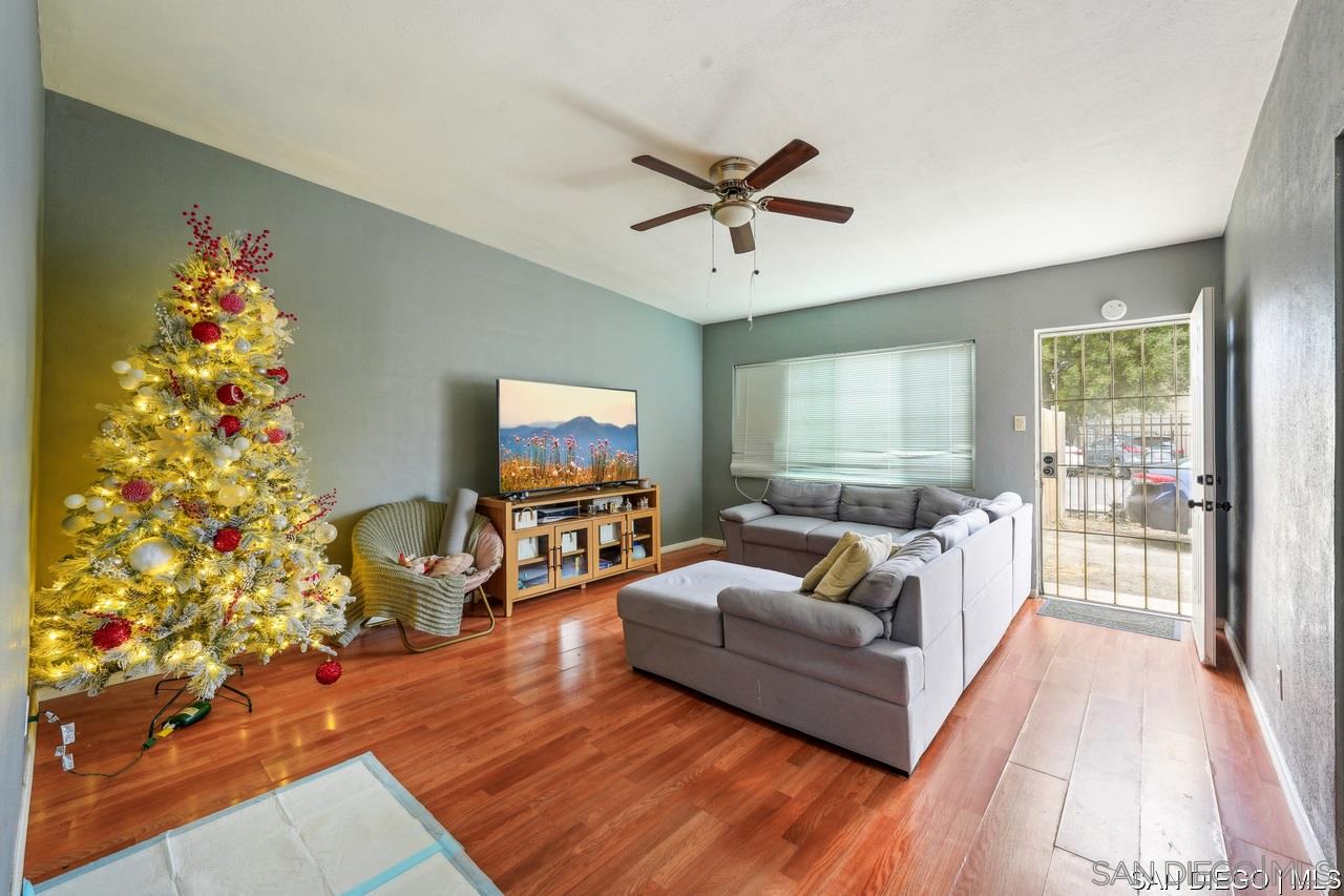 Detail Gallery Image 6 of 15 For 925  Magnolia Ave, Beaumont,  CA 92223 - – Beds | – Baths