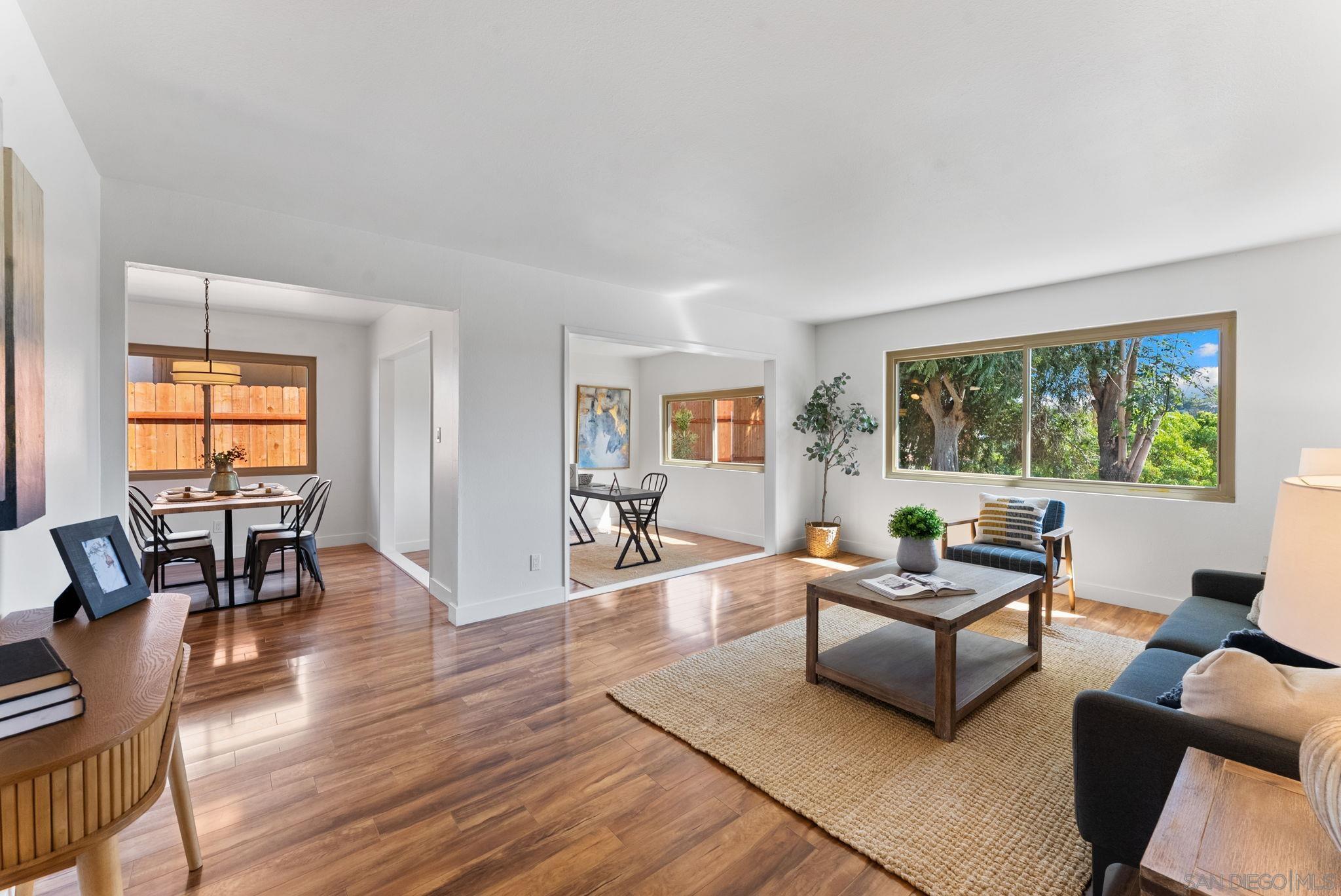 Detail Gallery Image 2 of 38 For 725  Peggy Dr, San Diego,  CA 92114 - 5 Beds | 2/1 Baths