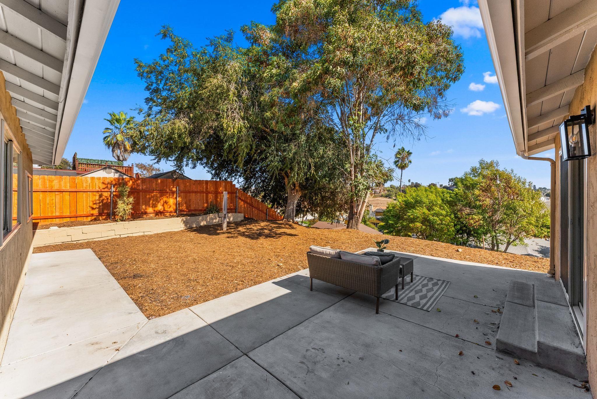 Detail Gallery Image 28 of 38 For 725  Peggy Dr, San Diego,  CA 92114 - 5 Beds | 2/1 Baths