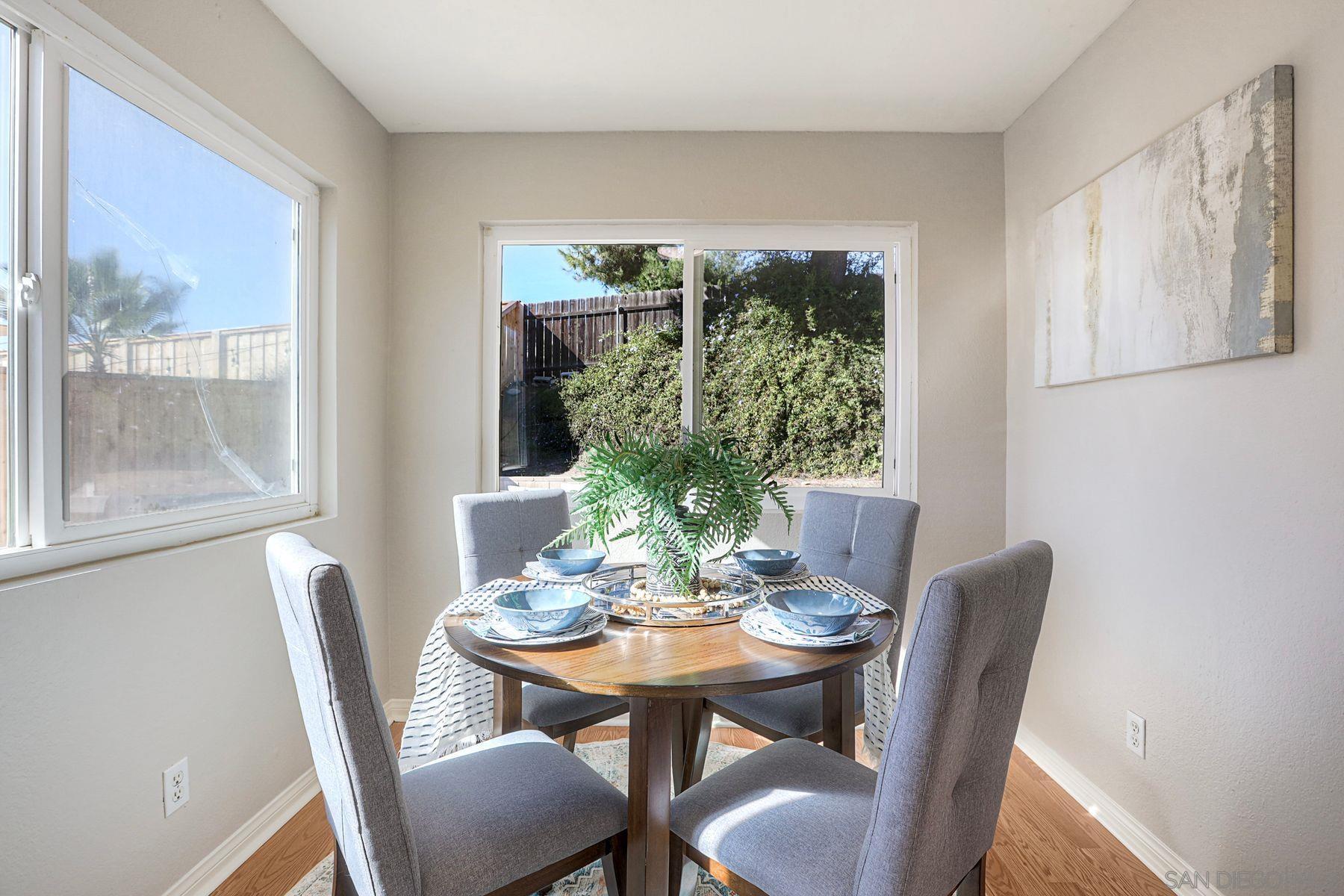 Detail Gallery Image 13 of 26 For 1413  Dawn Ct, San Marcos,  CA 92069 - 4 Beds | 2 Baths