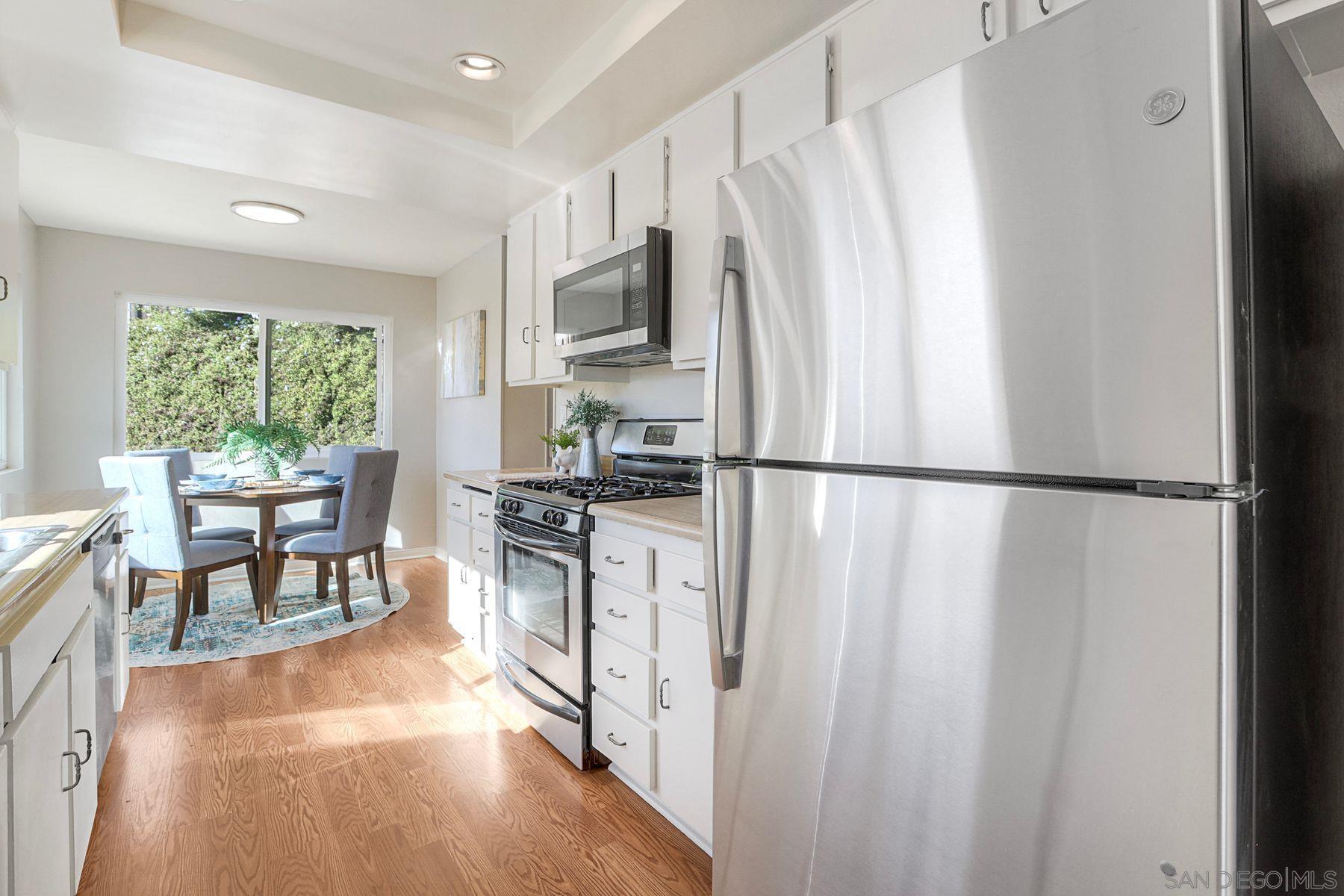 Detail Gallery Image 9 of 26 For 1413  Dawn Ct, San Marcos,  CA 92069 - 4 Beds | 2 Baths