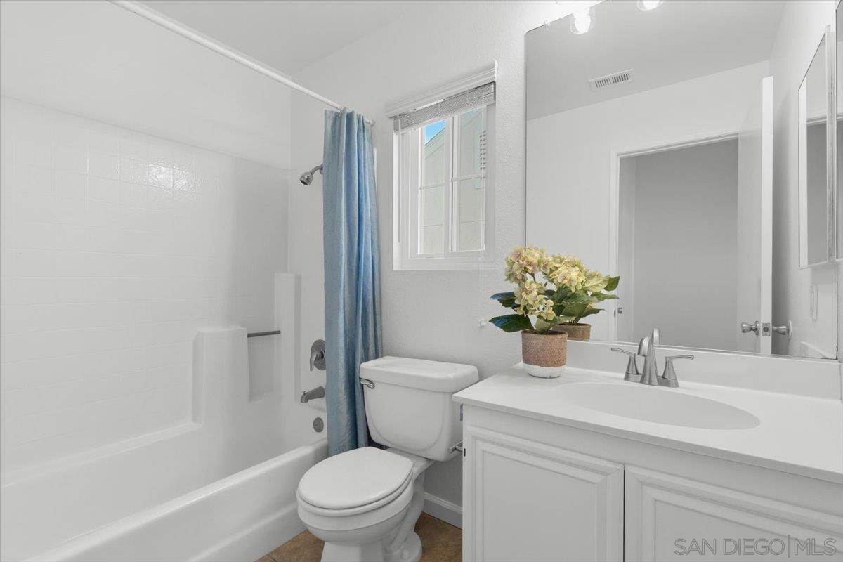 Detail Gallery Image 11 of 24 For 8973  Arlingdale Way, Spring Valley,  CA 91977 - 2 Beds | 2/1 Baths