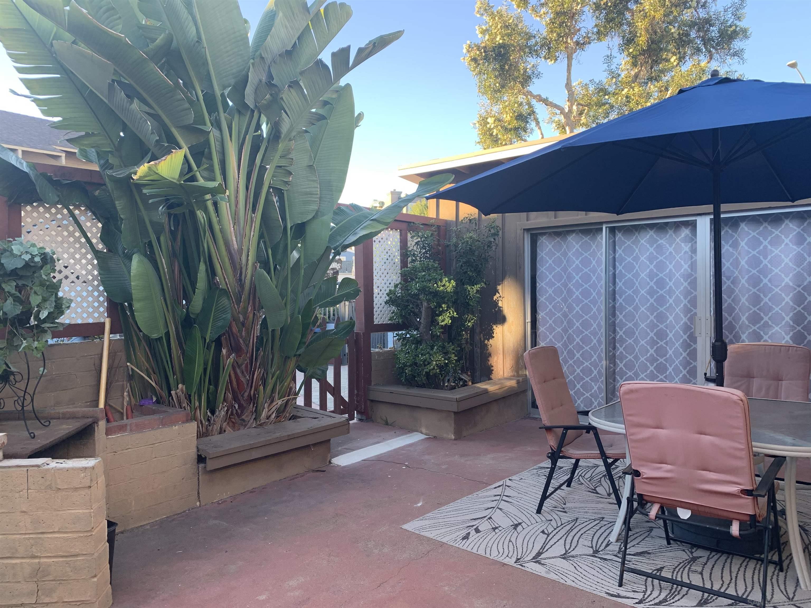 Detail Gallery Image 4 of 12 For 2685  Mission Blvd., San Diego,  CA 92109 - 3 Beds | 2 Baths