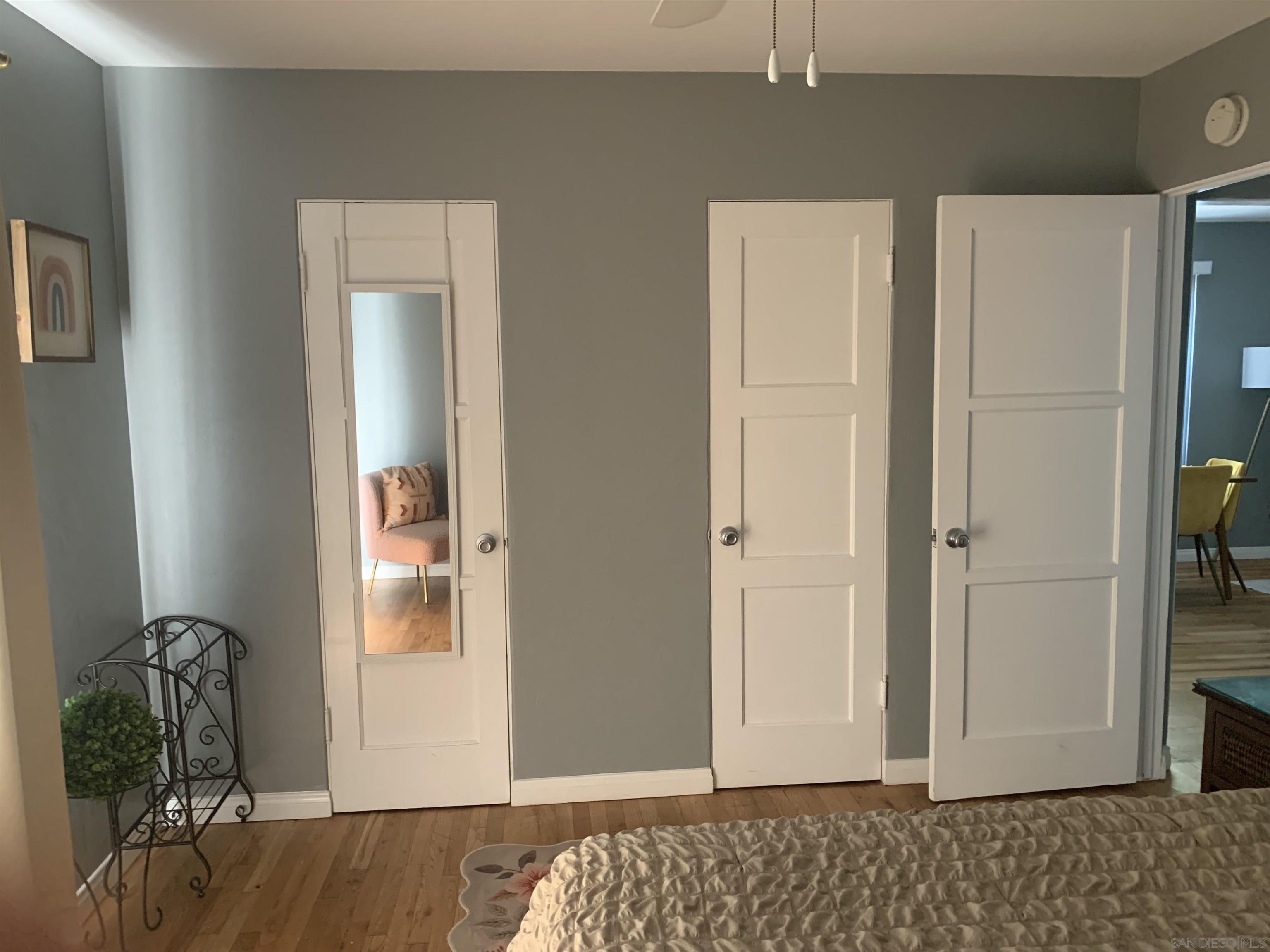 Detail Gallery Image 10 of 12 For 2685  Mission Blvd., San Diego,  CA 92109 - 3 Beds | 2 Baths