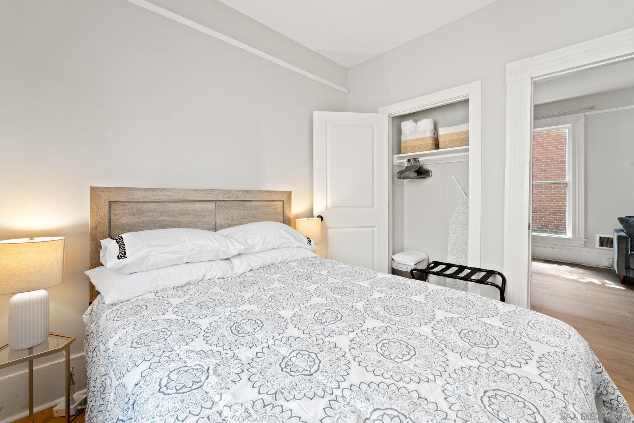 Detail Gallery Image 13 of 75 For 2174  Logan Ave, San Diego,  CA 92113 - – Beds | – Baths