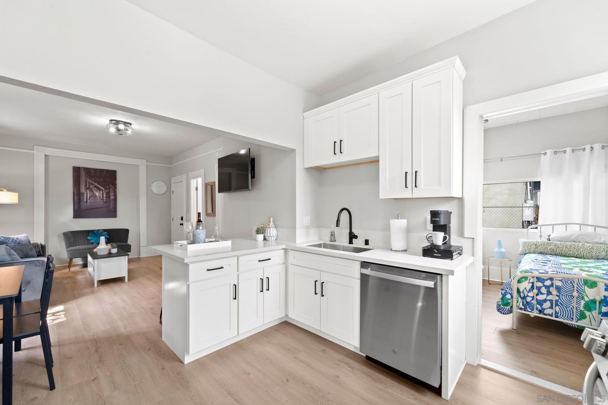 Detail Gallery Image 23 of 75 For 2174  Logan Ave, San Diego,  CA 92113 - – Beds | – Baths