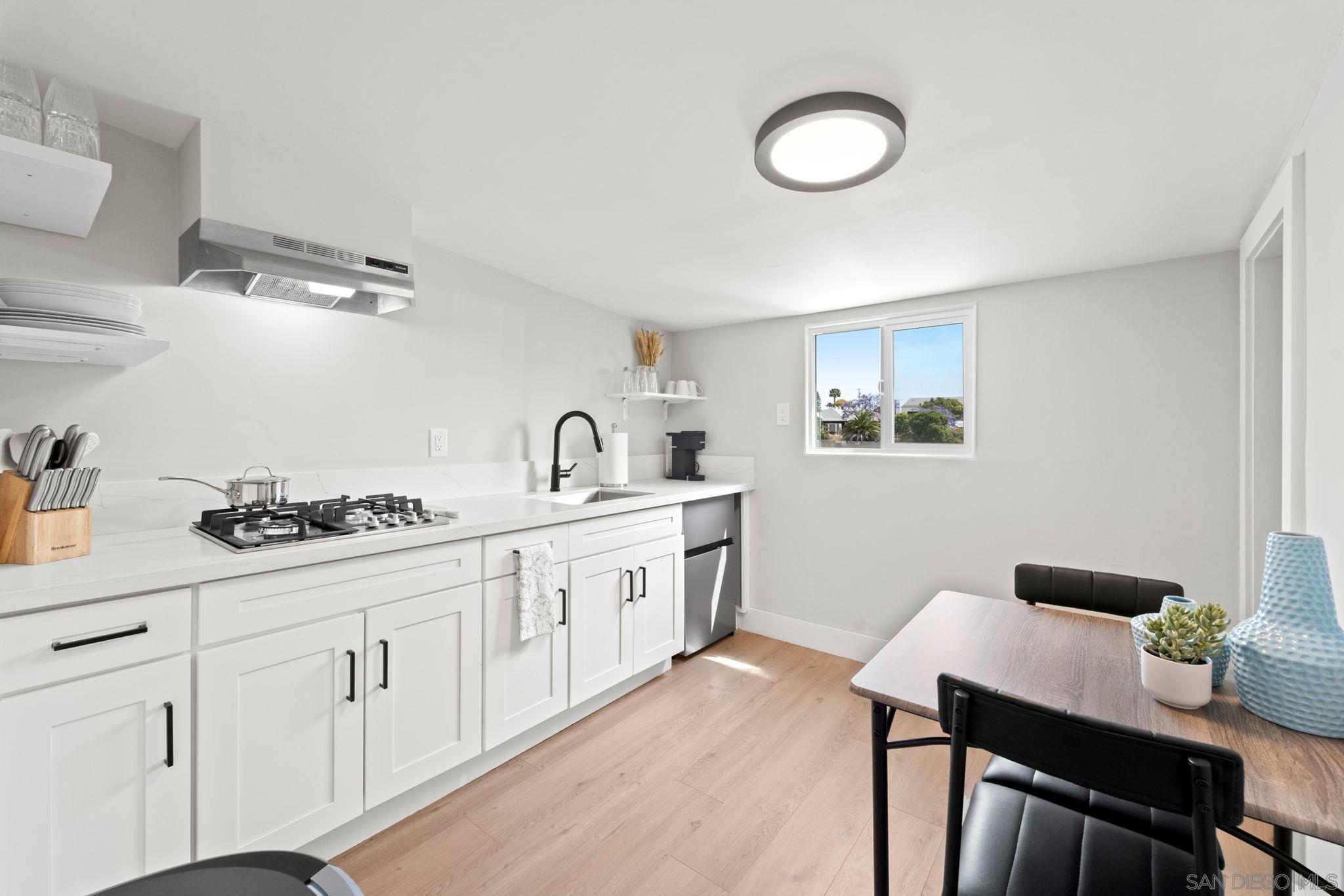 Detail Gallery Image 51 of 75 For 2174  Logan Ave, San Diego,  CA 92113 - – Beds | – Baths