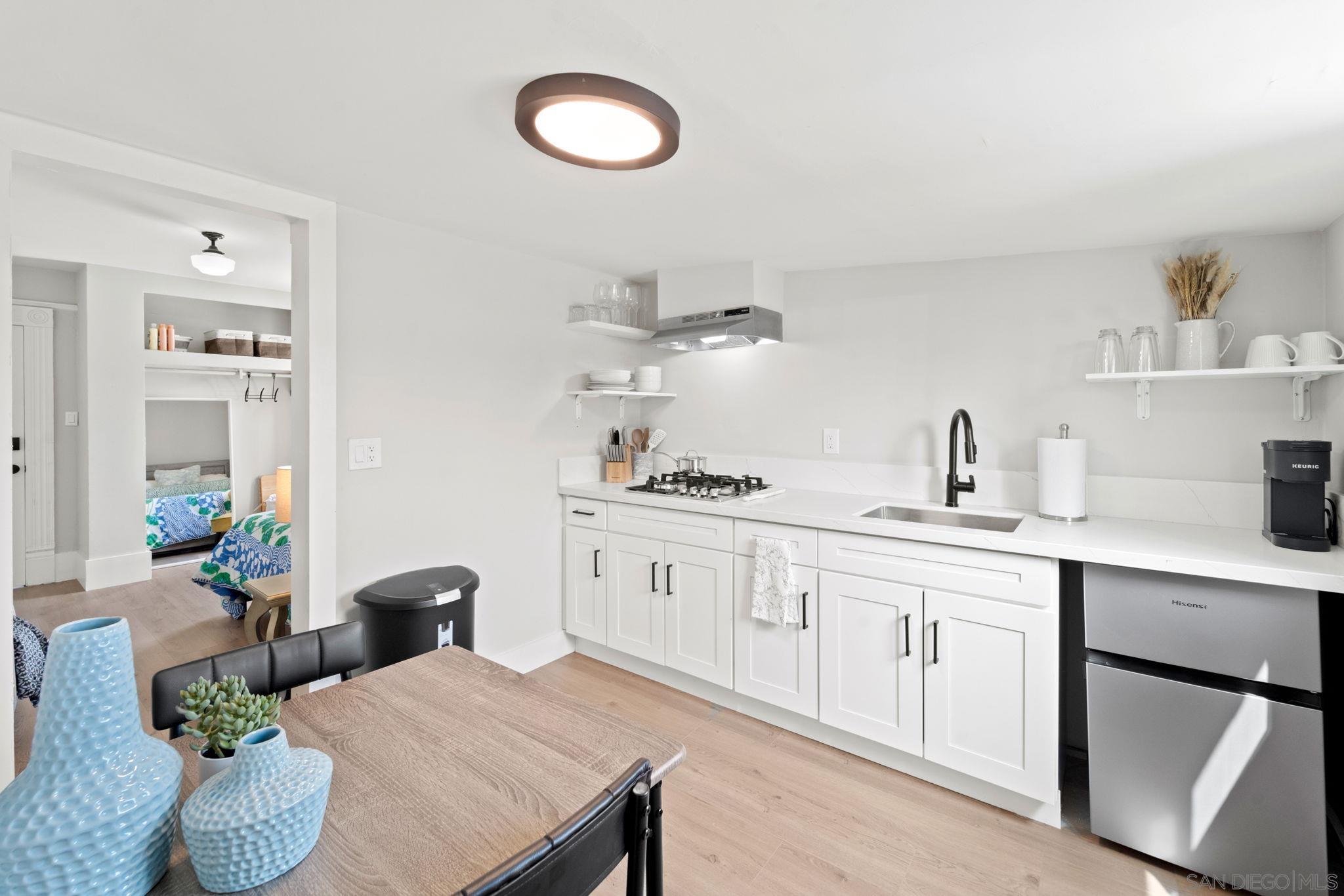 Detail Gallery Image 52 of 75 For 2174  Logan Ave, San Diego,  CA 92113 - – Beds | – Baths