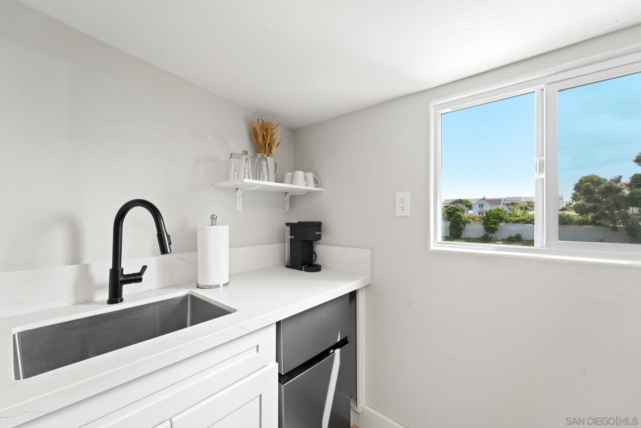 Detail Gallery Image 53 of 75 For 2174  Logan Ave, San Diego,  CA 92113 - – Beds | – Baths