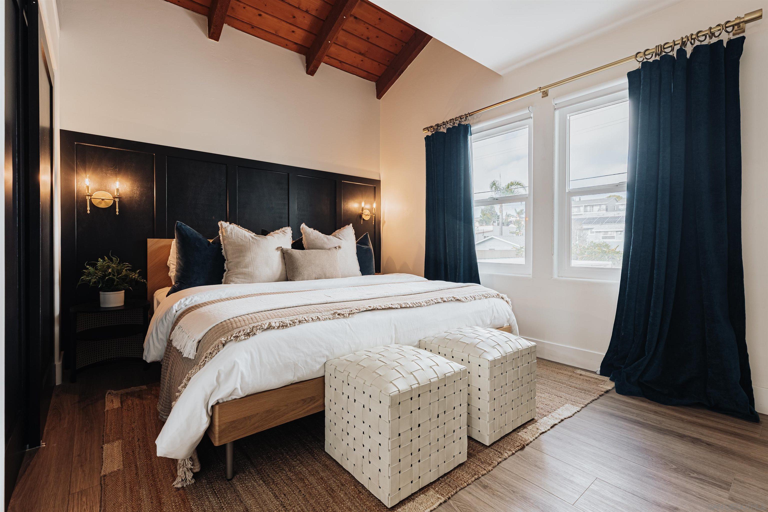 Detail Gallery Image 28 of 56 For 324 S Nevada St, Oceanside,  CA 92054 - 5 Beds | 3 Baths