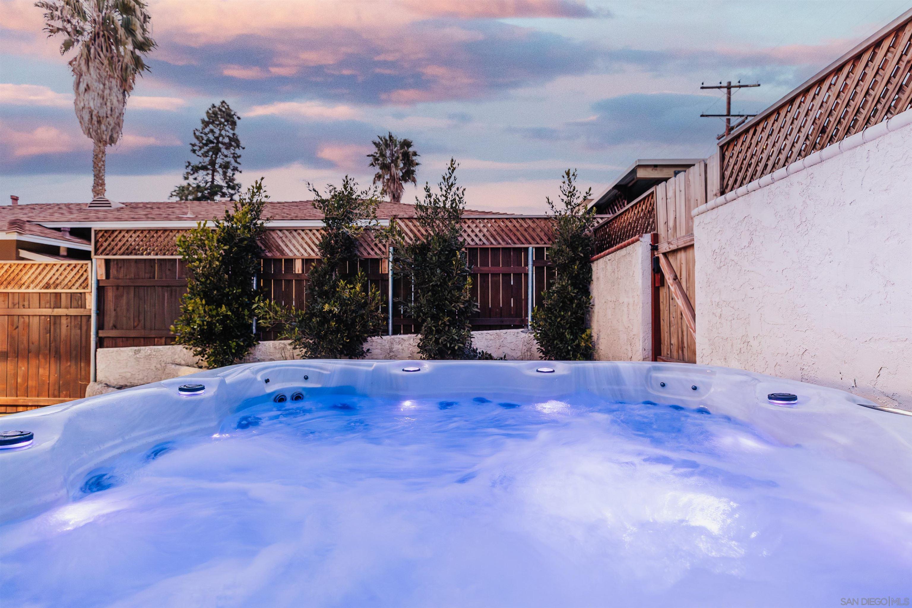 Detail Gallery Image 39 of 56 For 324 S Nevada St, Oceanside,  CA 92054 - 5 Beds | 3 Baths