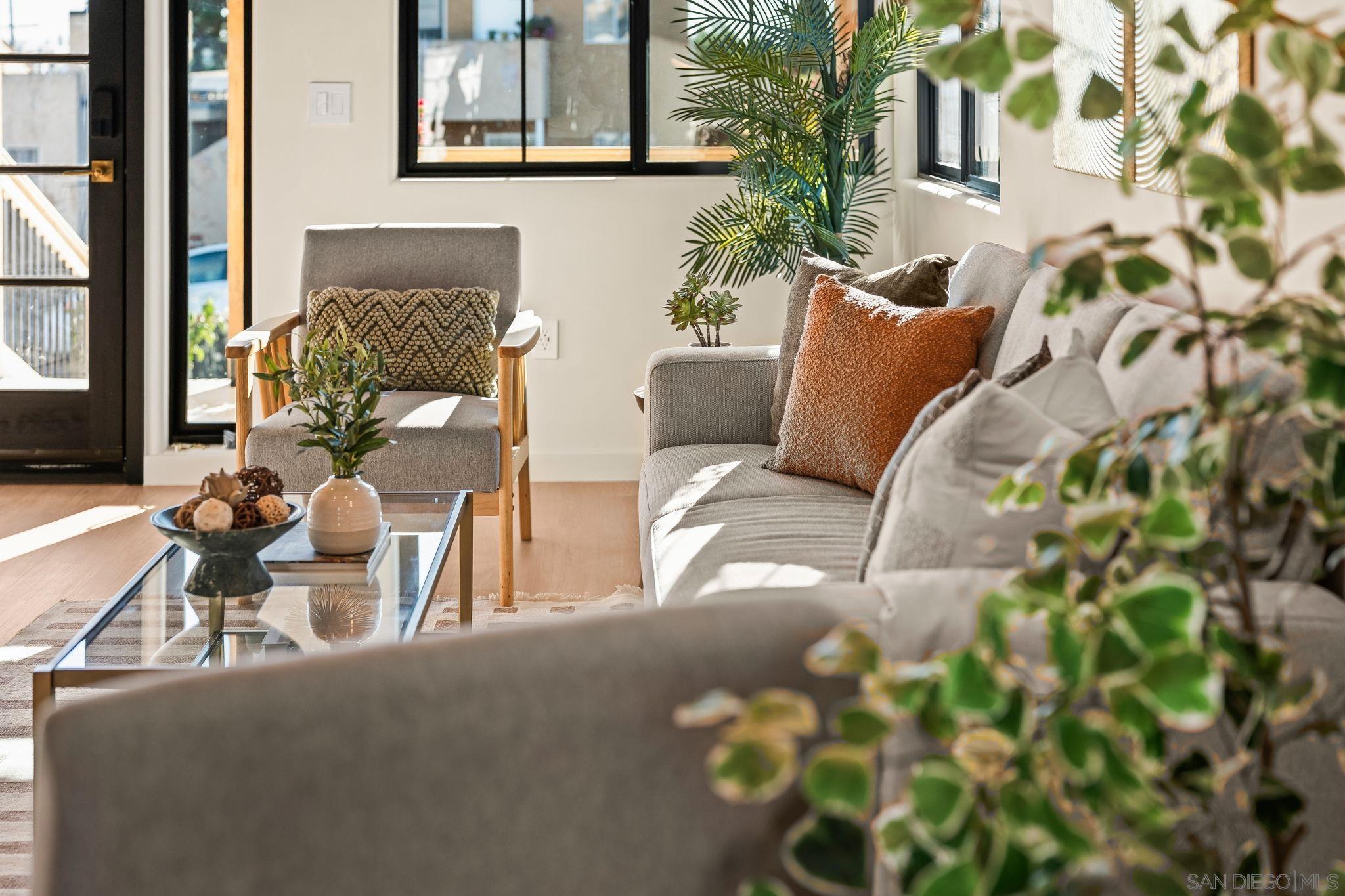 Detail Gallery Image 17 of 70 For 1566  Evergreen St, San Diego,  CA 92106 - 3 Beds | 2 Baths