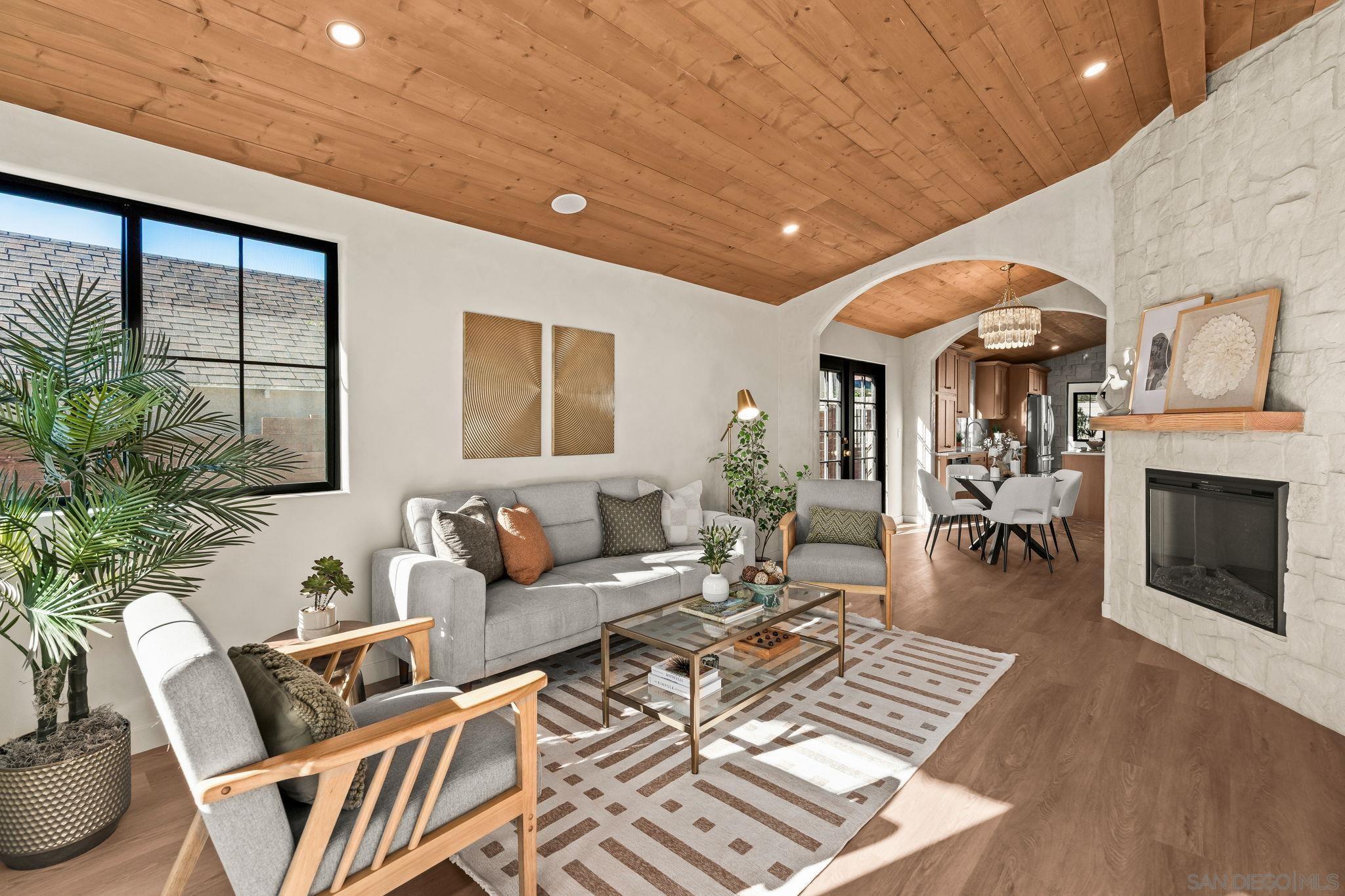 Detail Gallery Image 8 of 70 For 1566  Evergreen St, San Diego,  CA 92106 - 3 Beds | 2 Baths