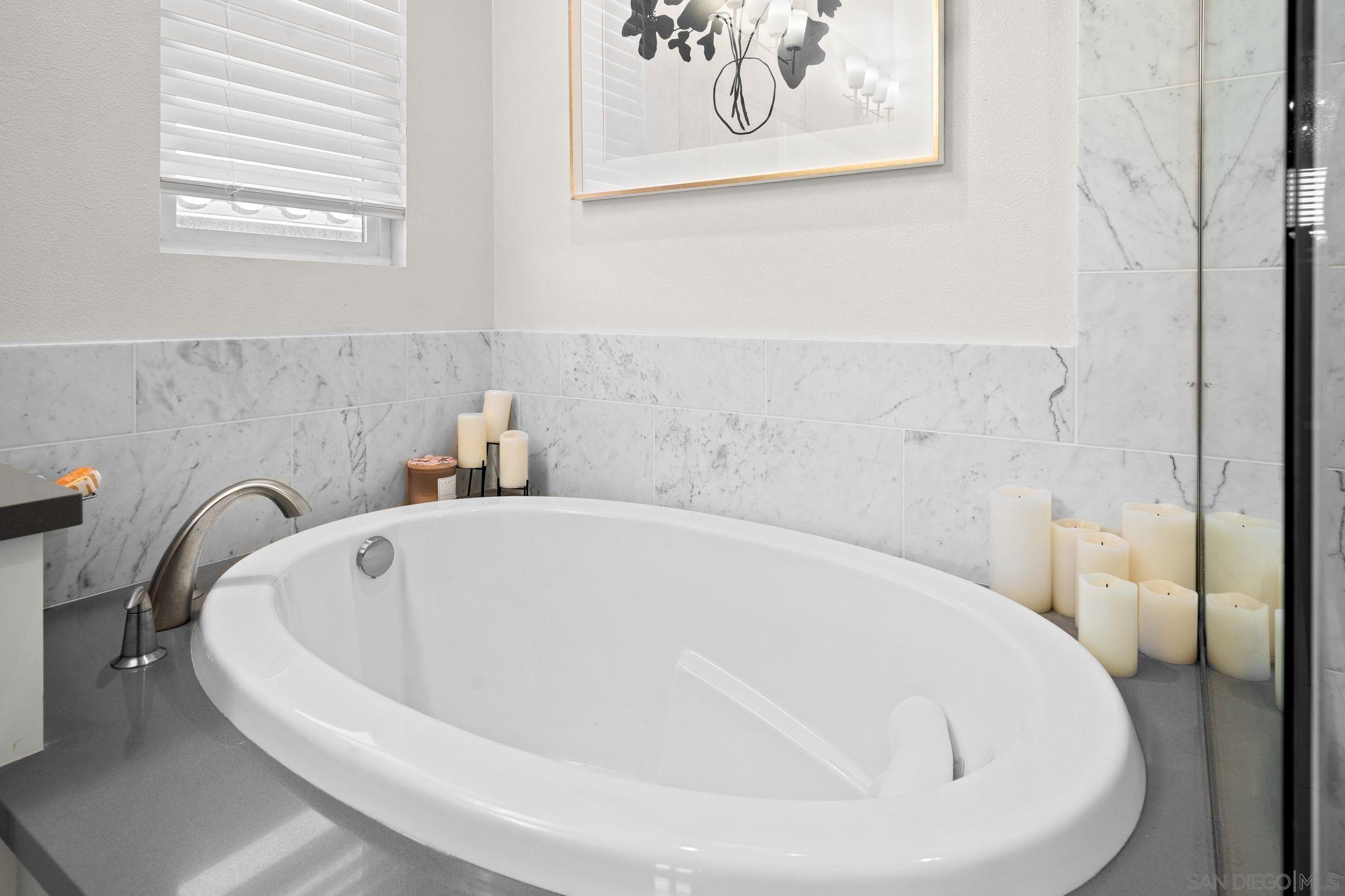 Detail Gallery Image 25 of 38 For 835  Vera St, Solana Beach,  CA 92075 - 4 Beds | 3 Baths