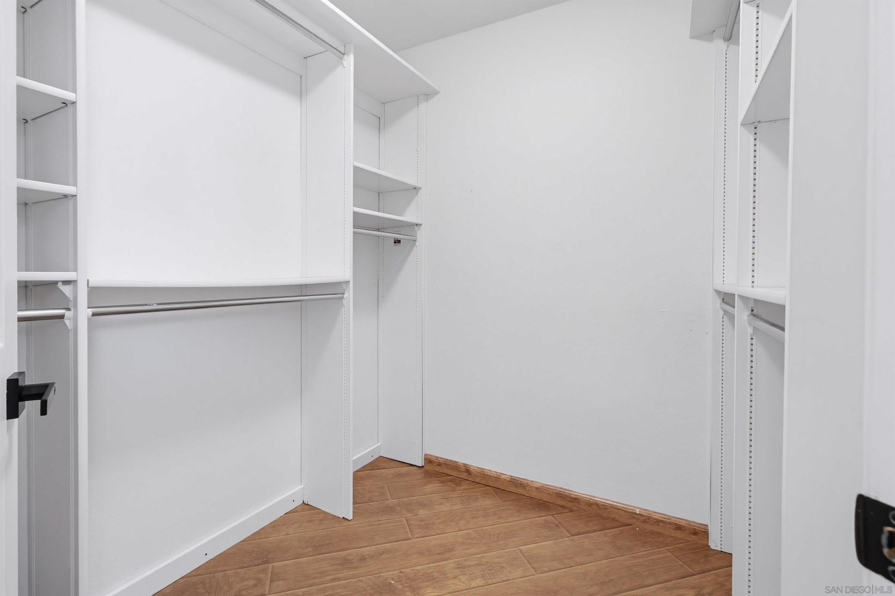 Detail Gallery Image 30 of 39 For 14128  Stoney Gate Place, San Diego,  CA 92128 - 4 Beds | 2/1 Baths