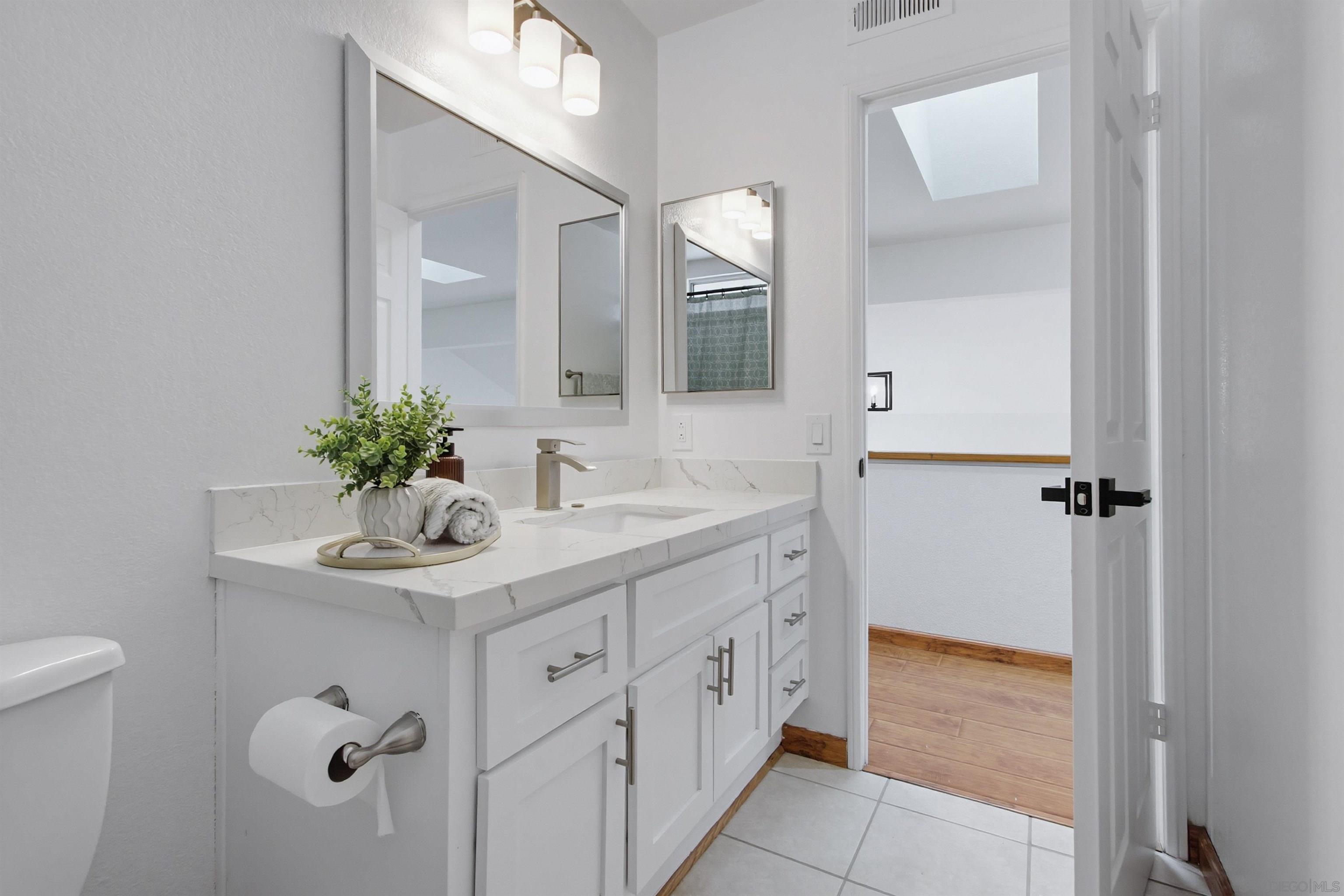 Detail Gallery Image 33 of 39 For 14128  Stoney Gate Place, San Diego,  CA 92128 - 4 Beds | 2/1 Baths