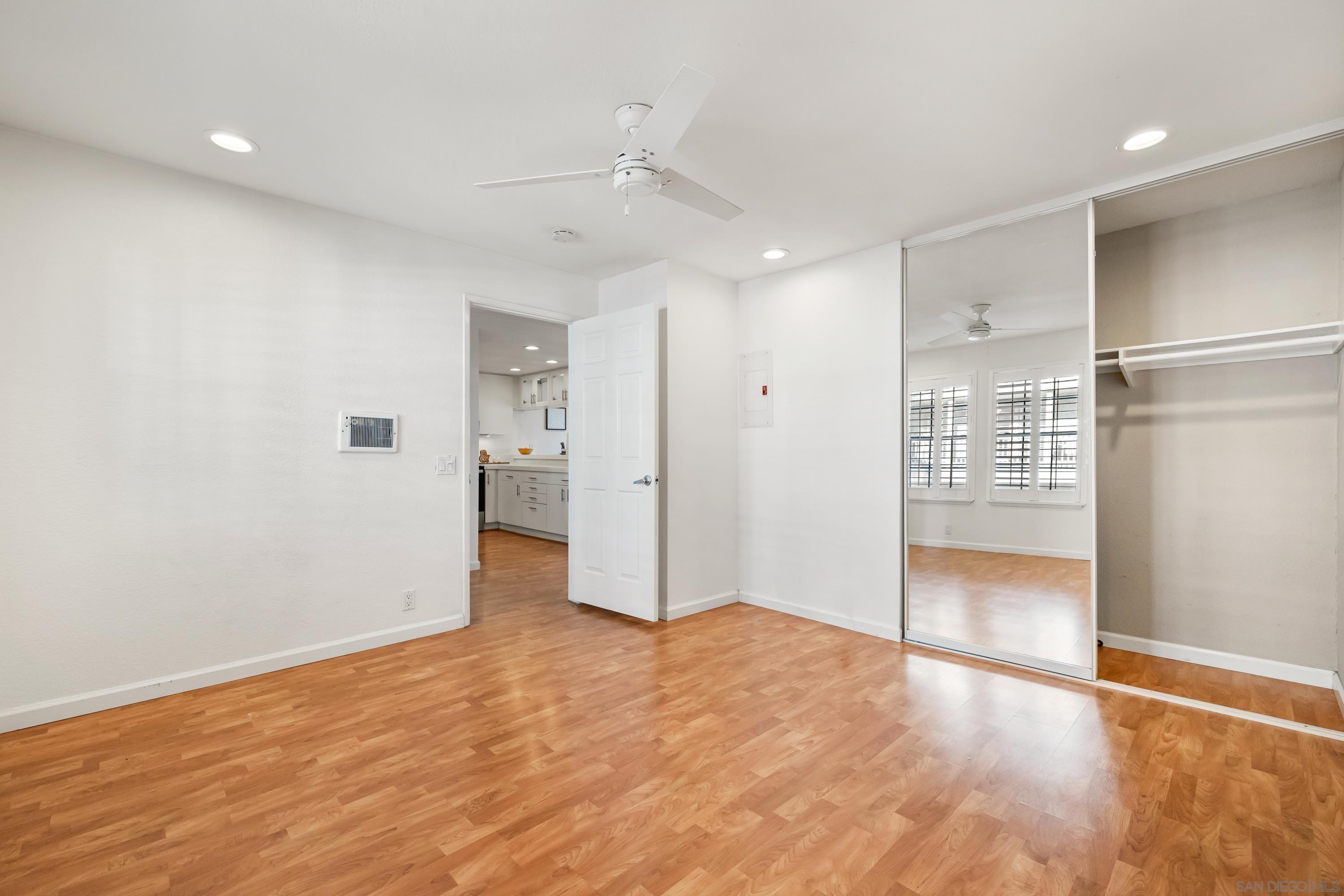 Detail Gallery Image 12 of 26 For 3961  Hortensia St  #H4,  San Diego,  CA 92110 - 2 Beds | 2 Baths