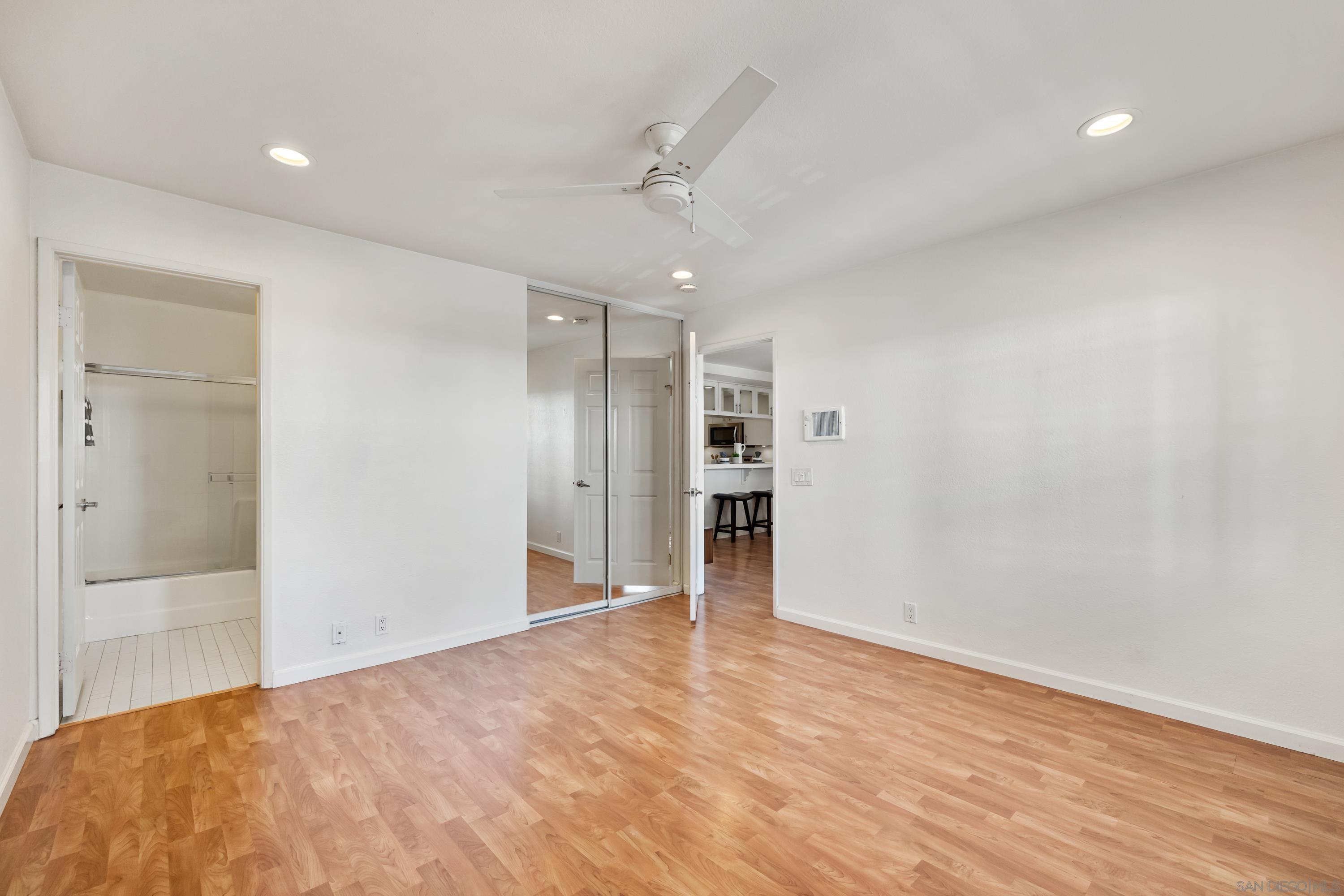 Detail Gallery Image 15 of 26 For 3961  Hortensia St  #H4,  San Diego,  CA 92110 - 2 Beds | 2 Baths