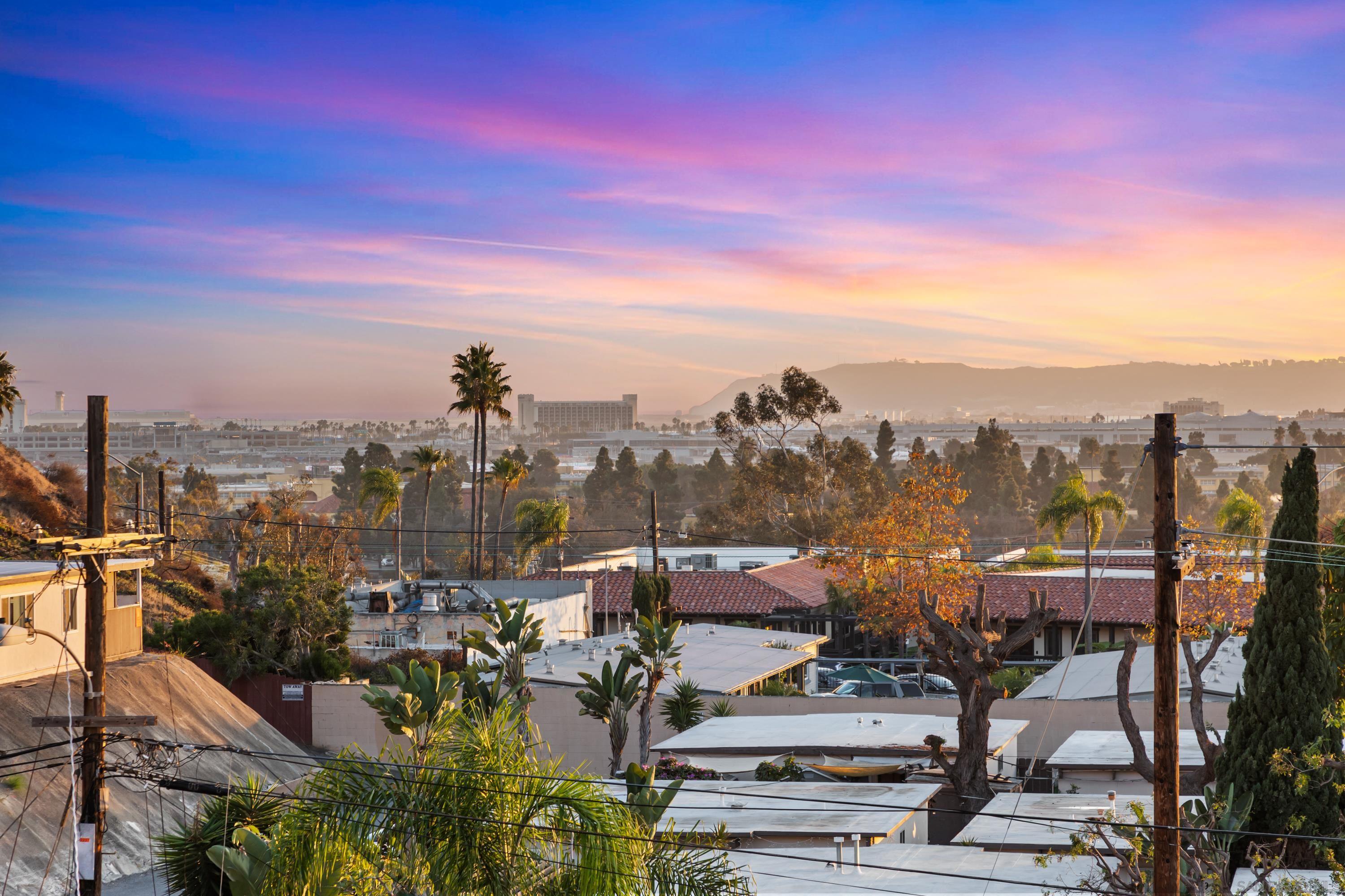 Detail Gallery Image 23 of 26 For 3961  Hortensia St  #H4,  San Diego,  CA 92110 - 2 Beds | 2 Baths