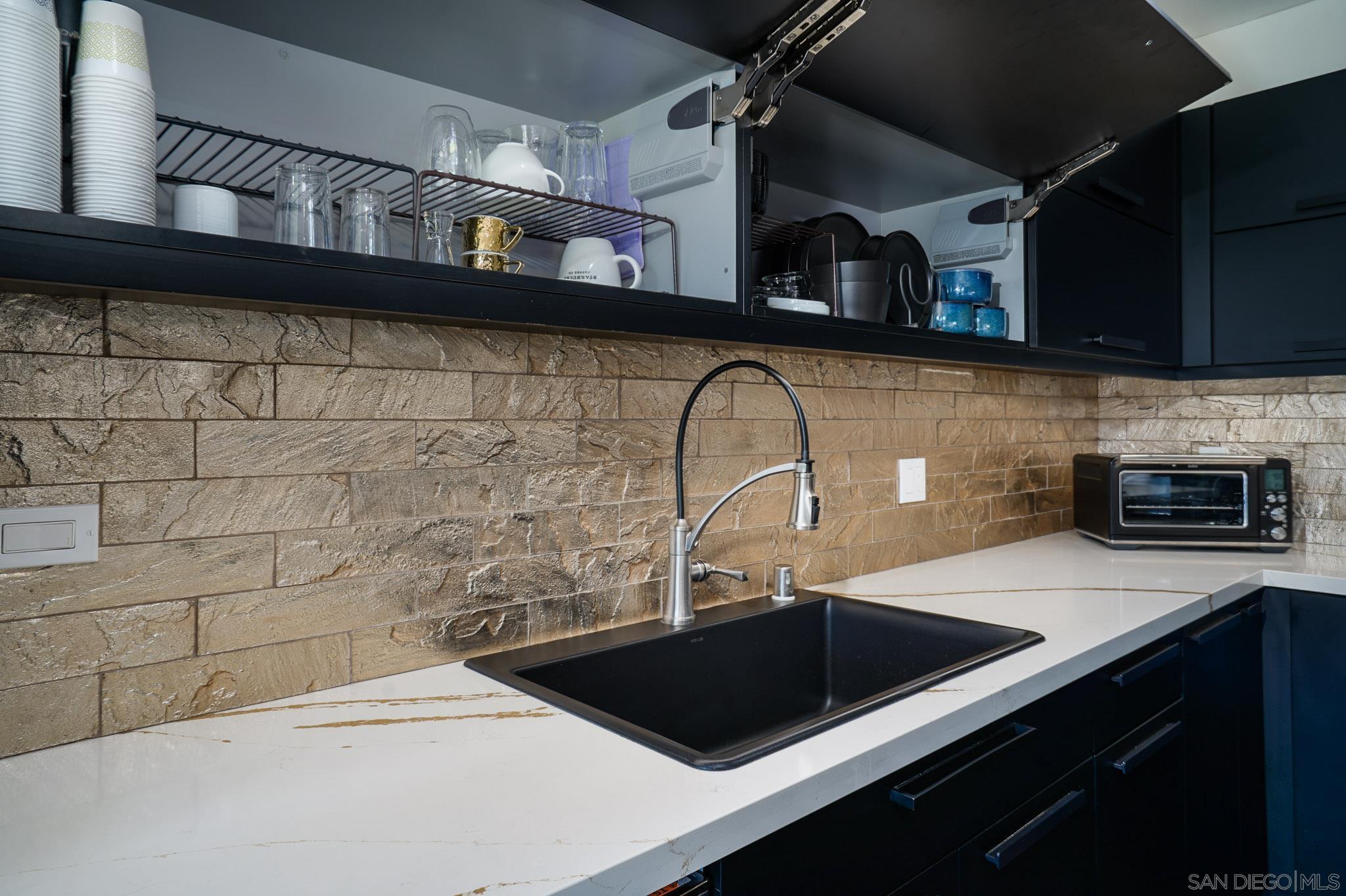 Detail Gallery Image 11 of 39 For 1517  Shields Ave, Encinitas,  CA 92024 - 4 Beds | 2 Baths