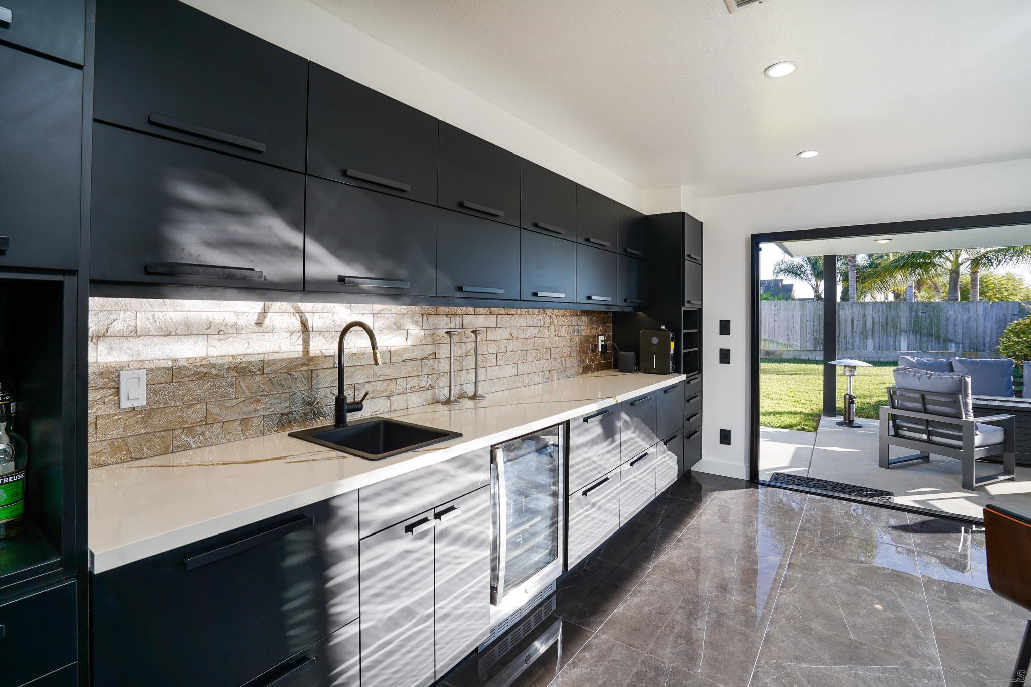 Detail Gallery Image 10 of 39 For 1517  Shields Ave, Encinitas,  CA 92024 - 4 Beds | 2 Baths