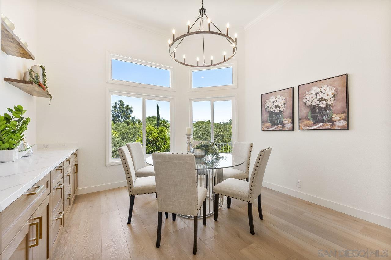 Detail Gallery Image 13 of 54 For 2047  via Del Torrie, Alpine,  CA 91901 - 4 Beds | 3/1 Baths