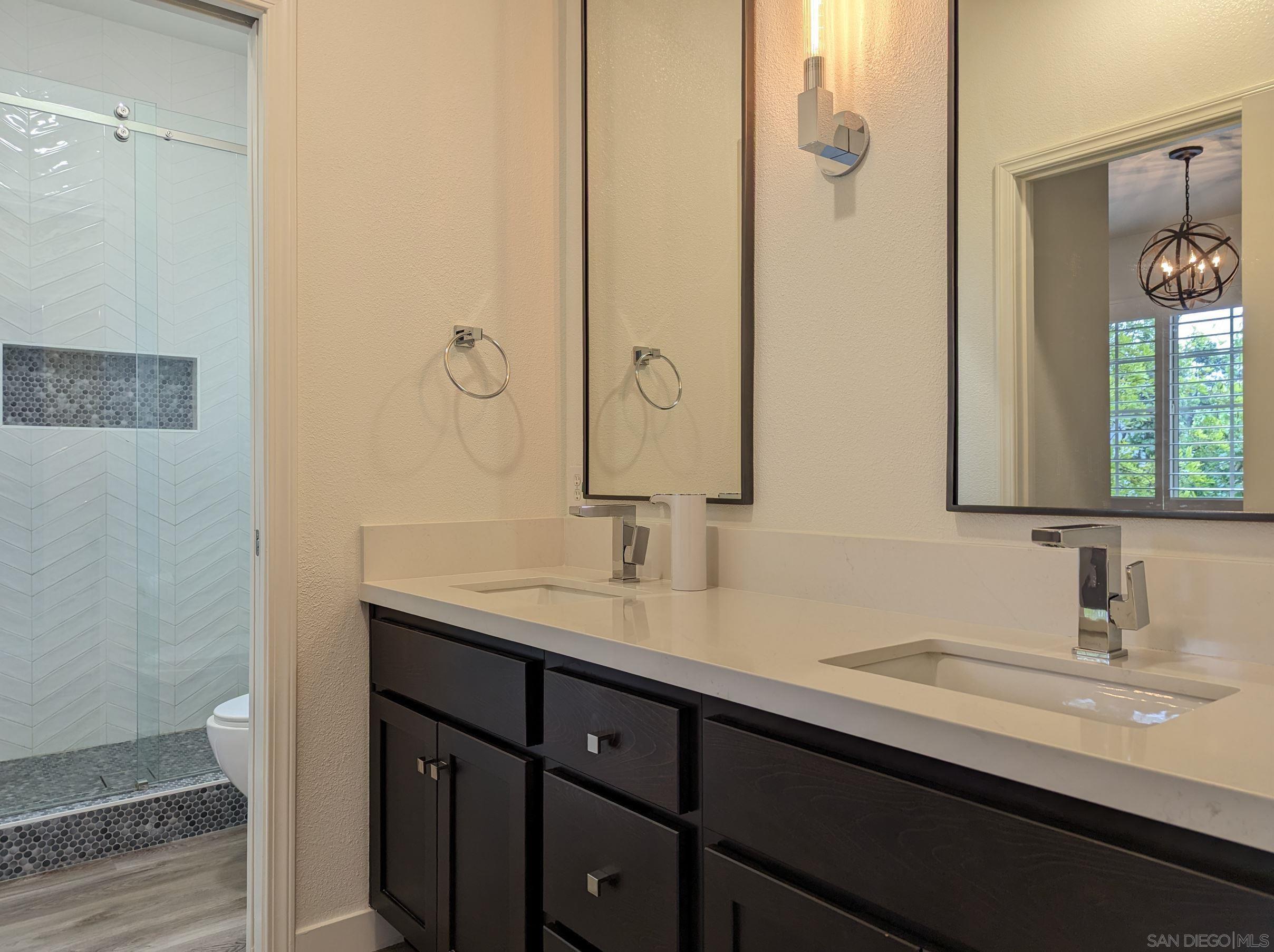 Detail Gallery Image 14 of 24 For 15753  Sprecklels Pl, San Diego,  CA 92127 - 3 Beds | 2/1 Baths