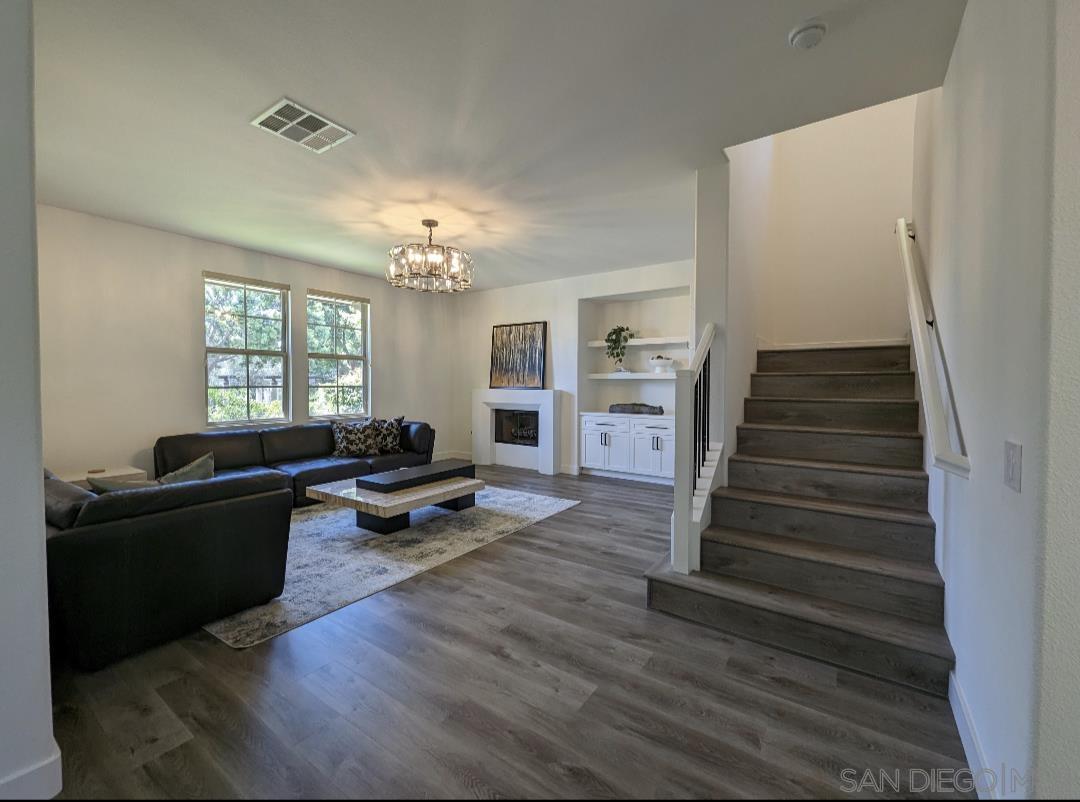 Detail Gallery Image 21 of 24 For 15753  Sprecklels Pl, San Diego,  CA 92127 - 3 Beds | 2/1 Baths