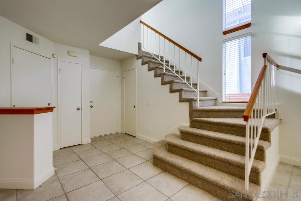 Detail Gallery Image 9 of 24 For 1765  Corte Ventana, Oceanside,  CA 92056 - 3 Beds | 2/1 Baths