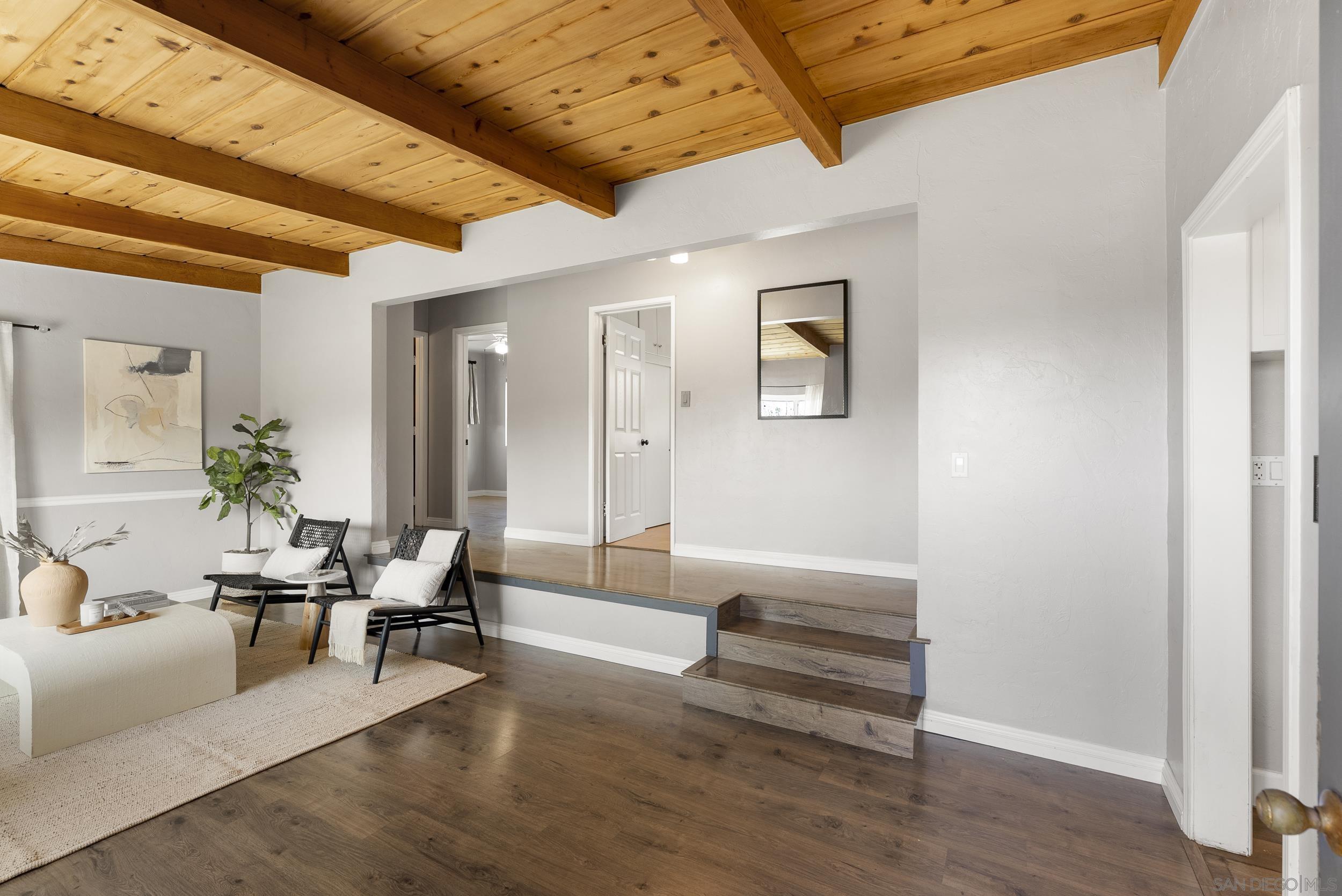 Detail Gallery Image 21 of 49 For 1701  Dayton Dr., Lemon Grove,  CA 91945 - 3 Beds | 2 Baths