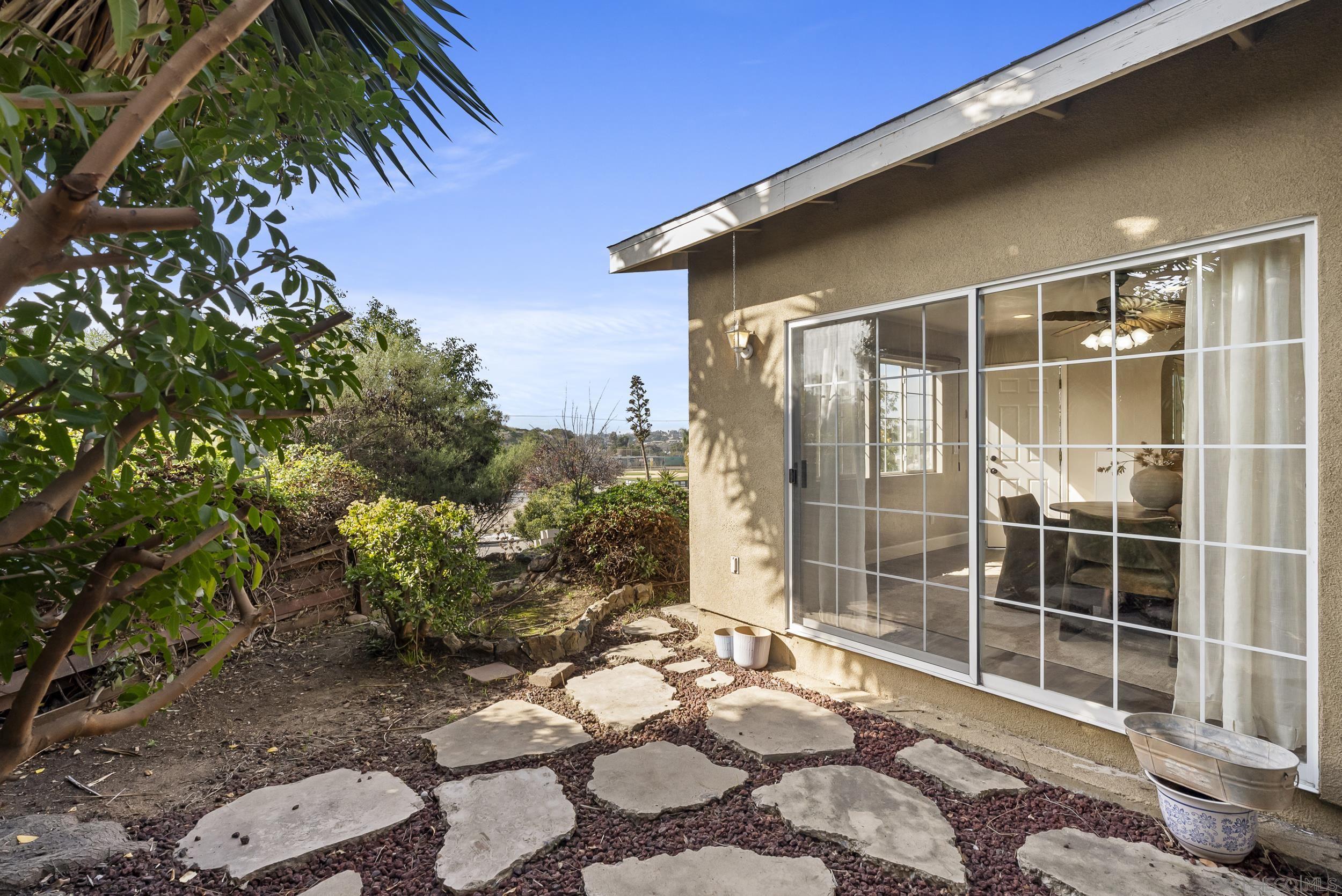 Detail Gallery Image 35 of 49 For 1701  Dayton Dr., Lemon Grove,  CA 91945 - 3 Beds | 2 Baths