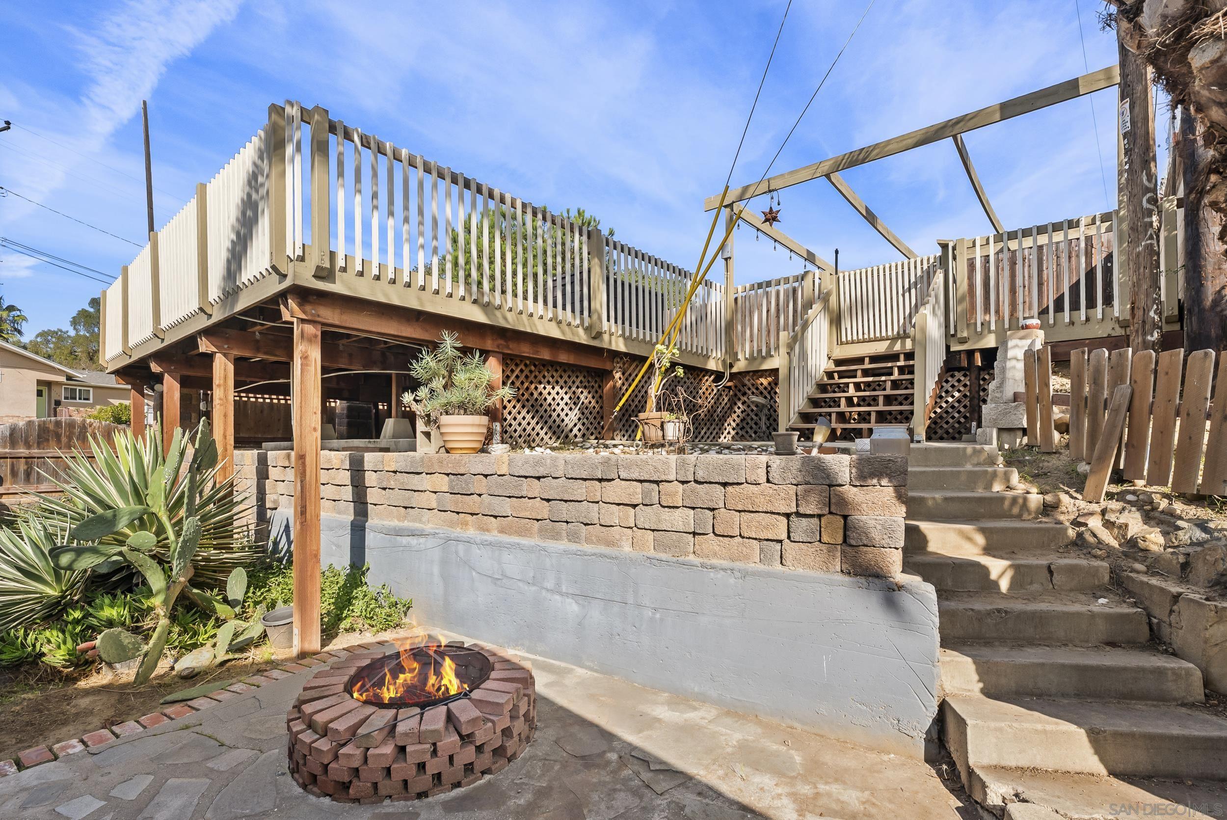 Detail Gallery Image 40 of 49 For 1701  Dayton Dr., Lemon Grove,  CA 91945 - 3 Beds | 2 Baths