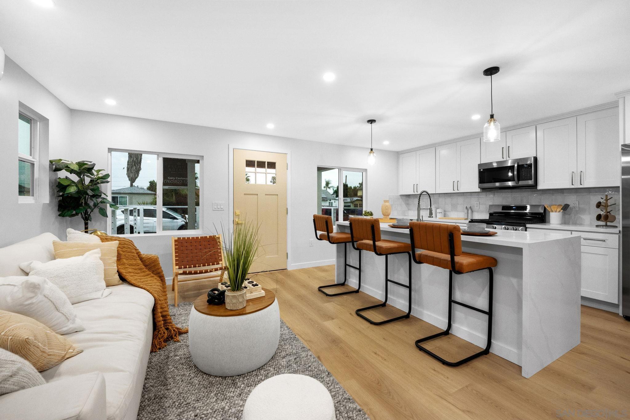 Detail Gallery Image 2 of 27 For 3728  Cherokee Ave, San Diego,  CA 92104 - 4 Beds | 2 Baths