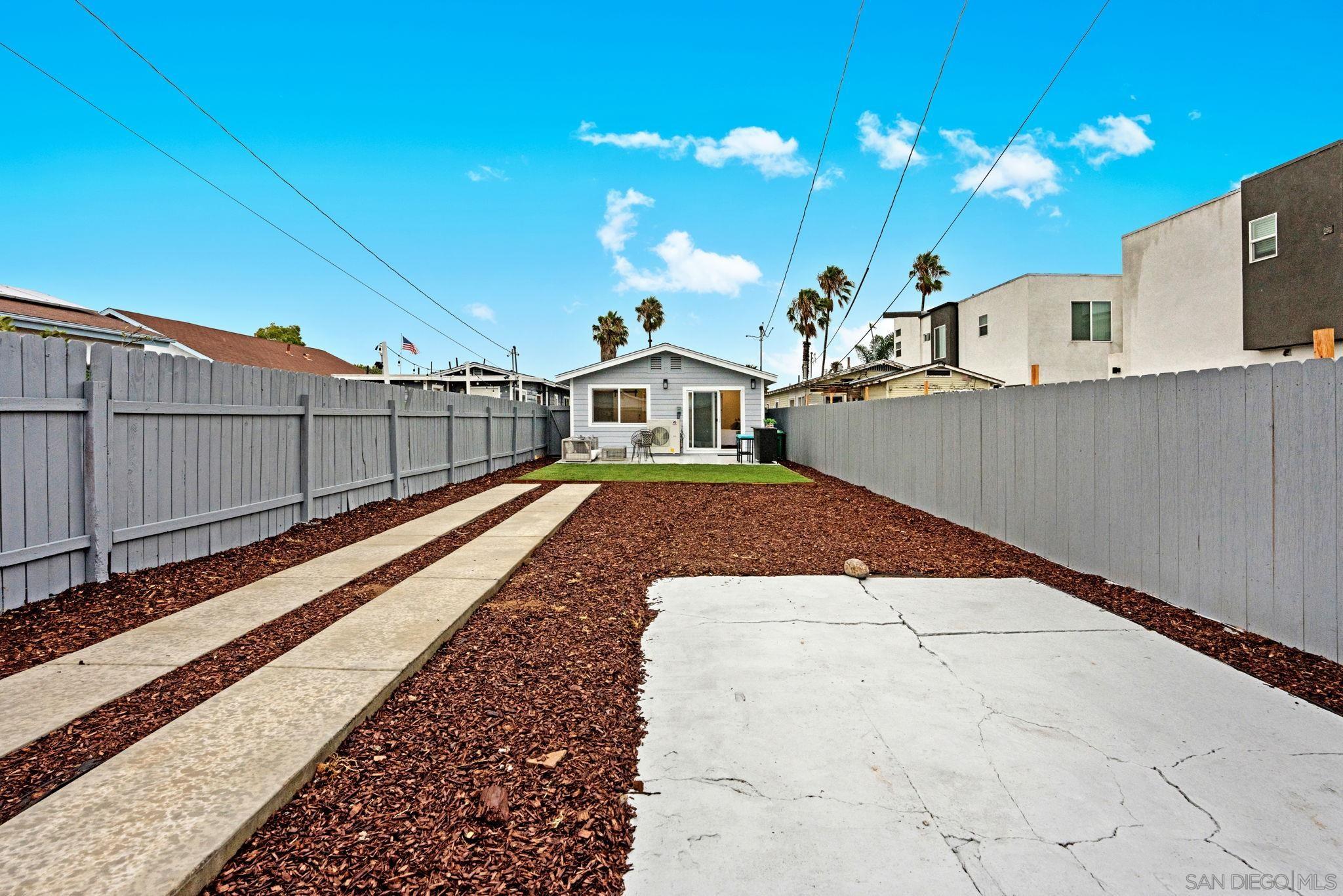 Detail Gallery Image 21 of 27 For 3728  Cherokee Ave, San Diego,  CA 92104 - 4 Beds | 2 Baths