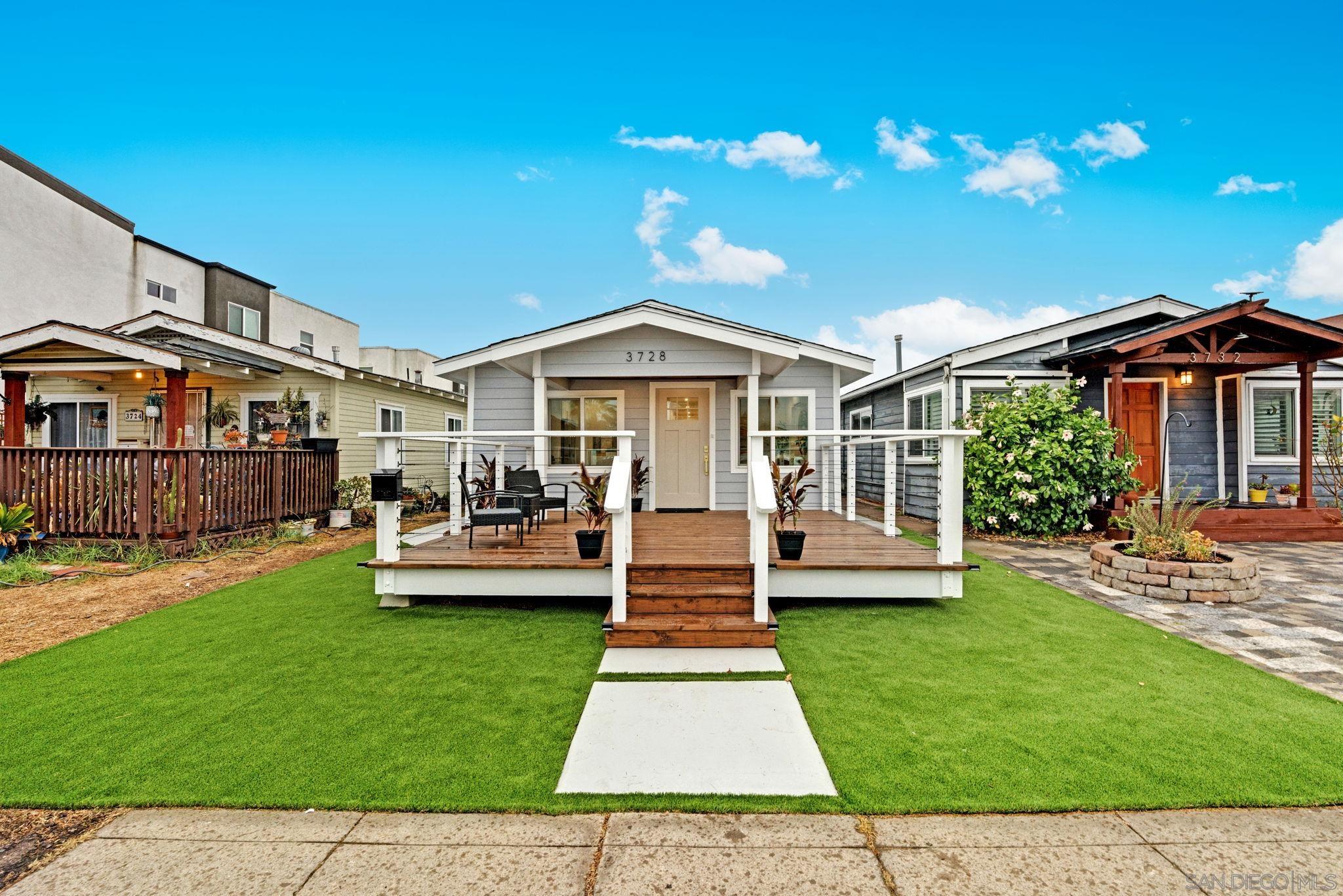 Detail Gallery Image 5 of 27 For 3728  Cherokee Ave, San Diego,  CA 92104 - 4 Beds | 2 Baths