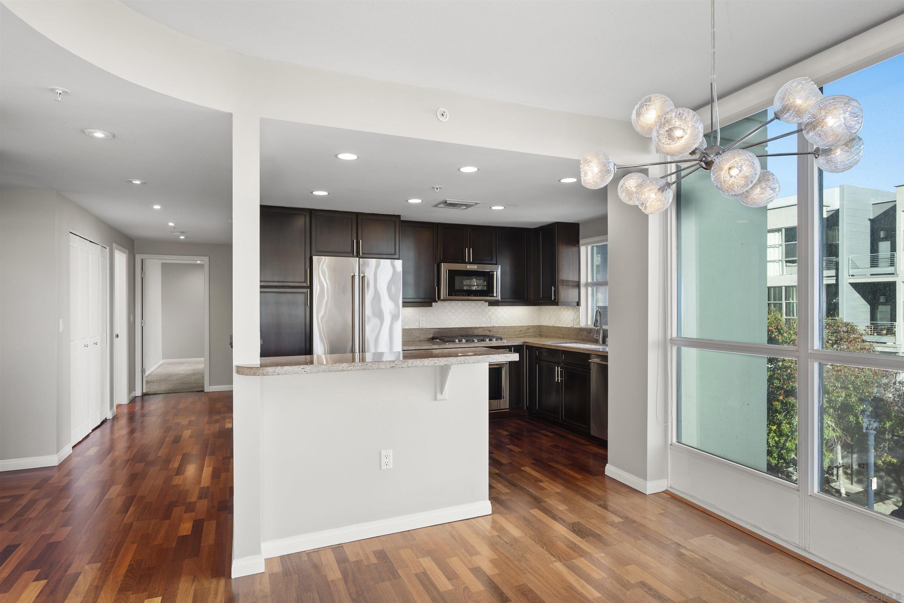 Detail Gallery Image 17 of 49 For 510  1st Ave  #302,  San Diego,  CA 92101 - 2 Beds | 2 Baths