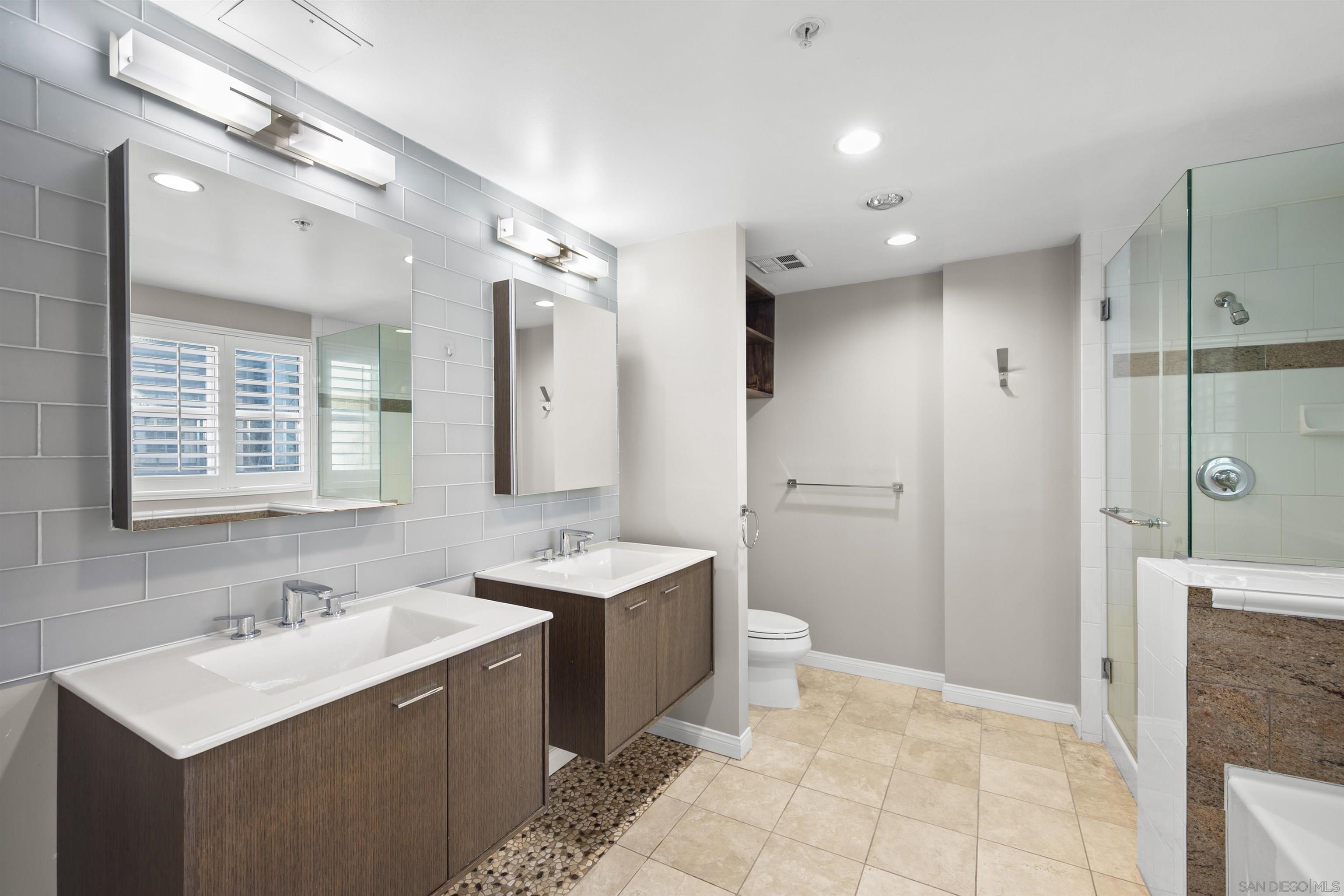 Detail Gallery Image 24 of 49 For 510  1st Ave  #302,  San Diego,  CA 92101 - 2 Beds | 2 Baths