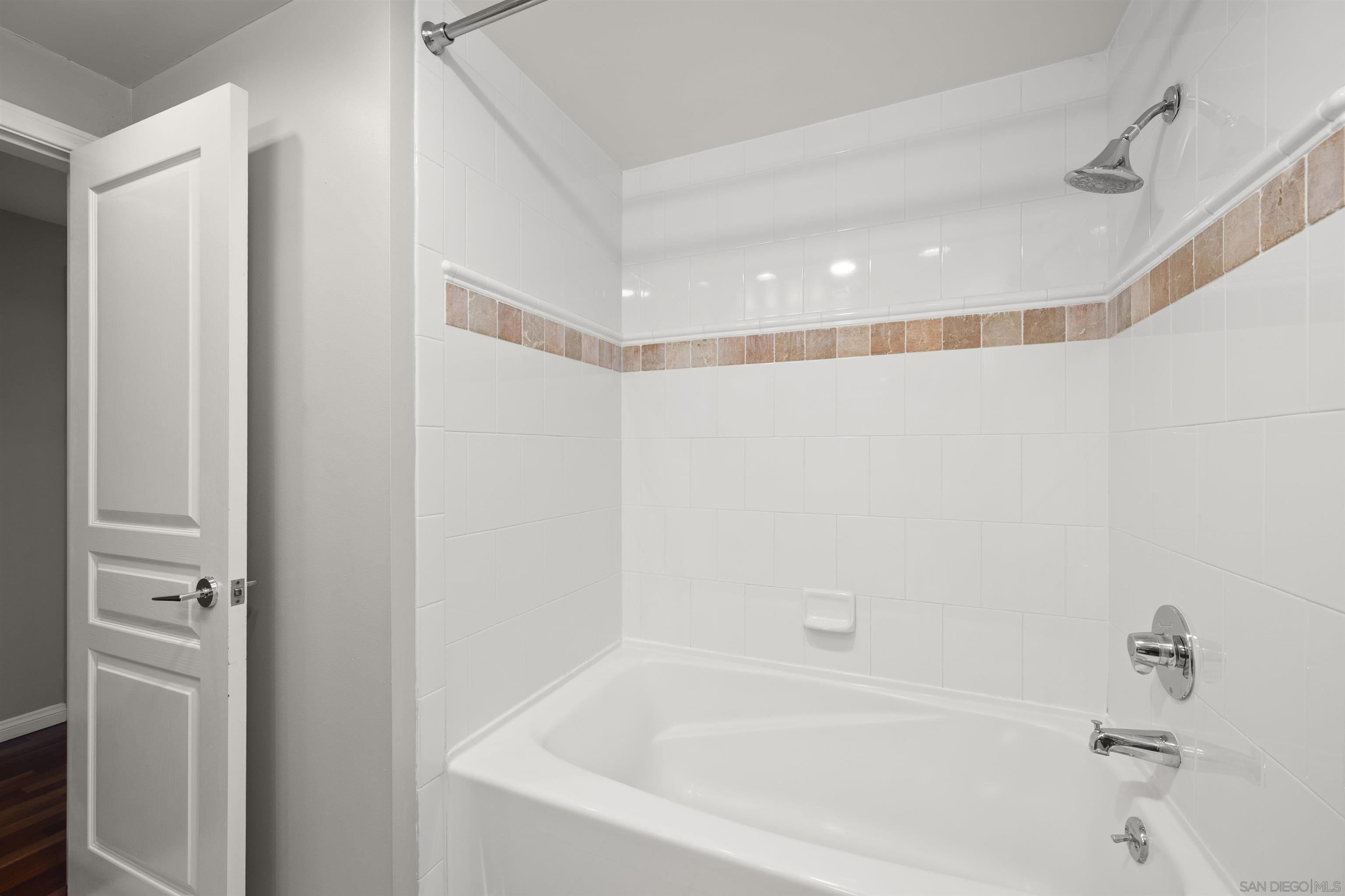 Detail Gallery Image 31 of 49 For 510  1st Ave  #302,  San Diego,  CA 92101 - 2 Beds | 2 Baths