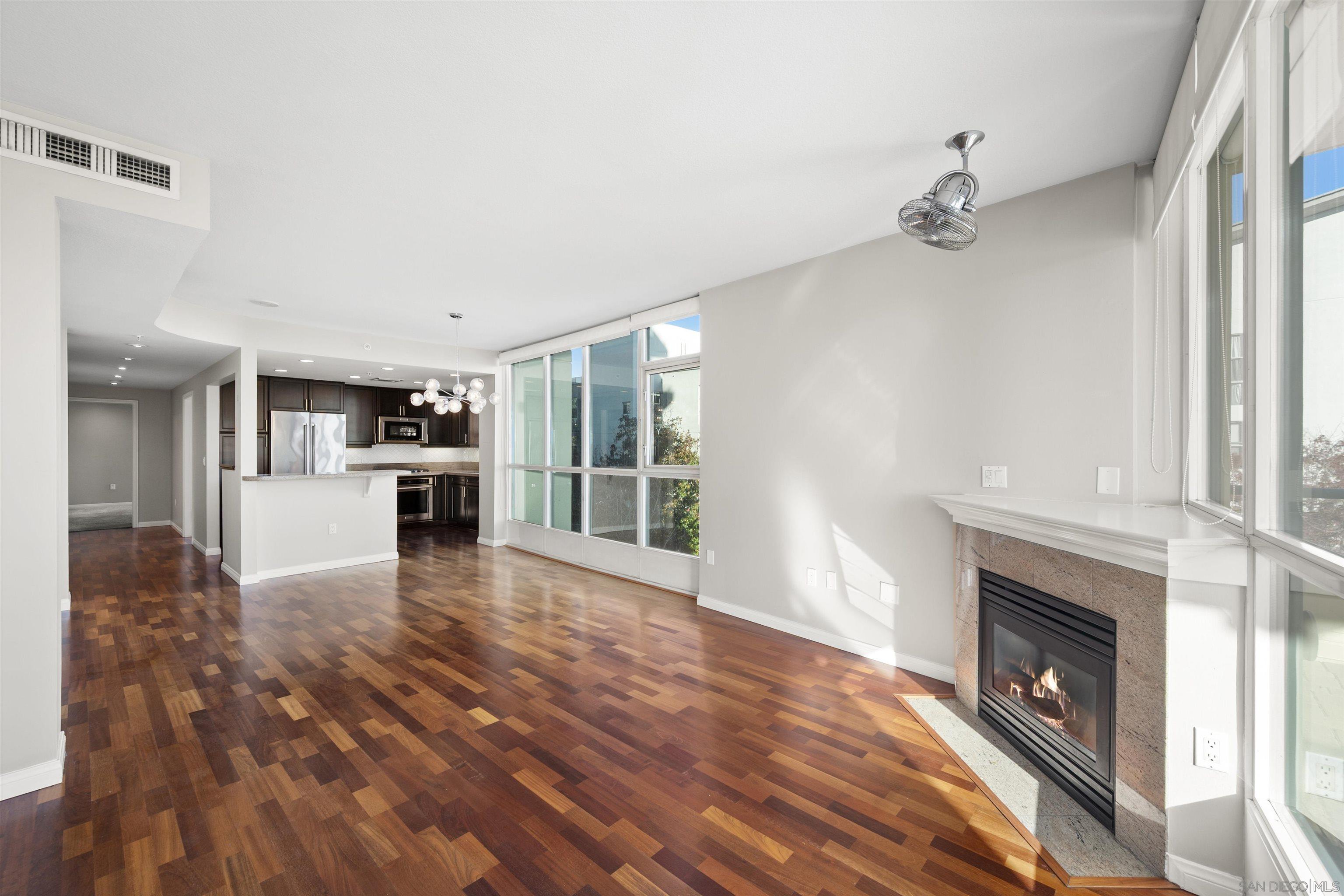 Detail Gallery Image 9 of 49 For 510  1st Ave  #302,  San Diego,  CA 92101 - 2 Beds | 2 Baths