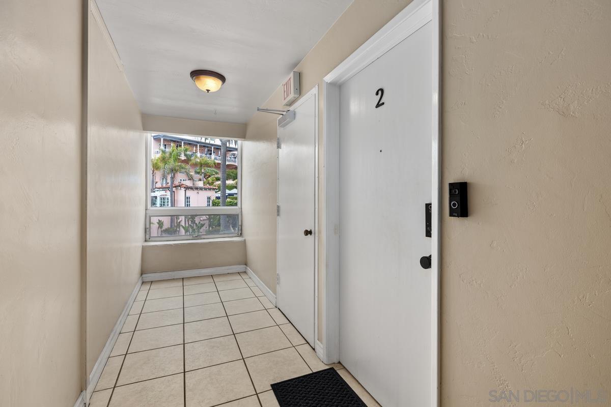 Detail Gallery Image 27 of 27 For 8040  Girard Ave  #2,  La Jolla,  CA 92037 - 2 Beds | 1 Baths