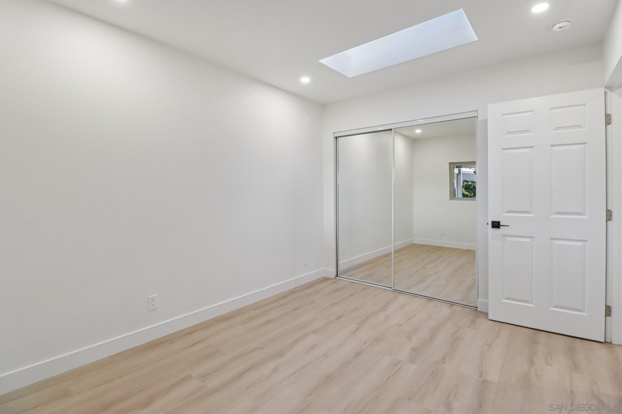 Detail Gallery Image 18 of 24 For 4930  Longford St, San Diego,  CA 92117 - 3 Beds | 2 Baths