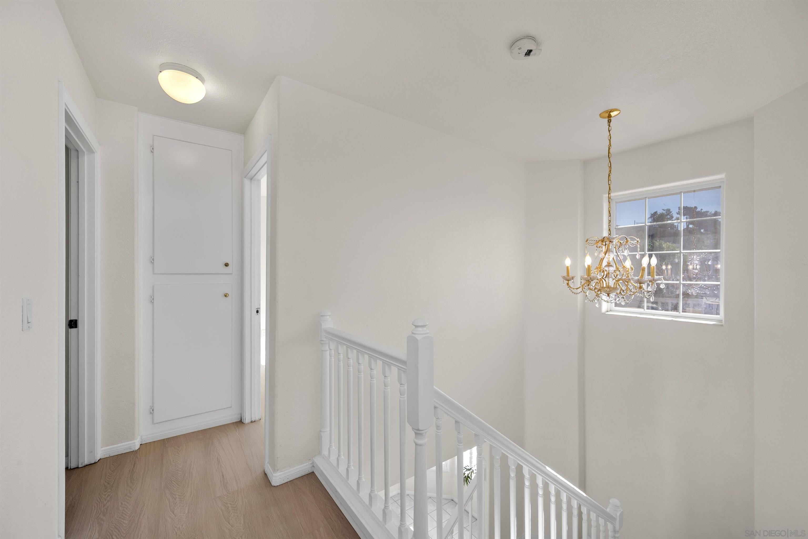 Detail Gallery Image 20 of 41 For 7944  Tinaja Ln, San Diego,  CA 92139 - 4 Beds | 2/1 Baths