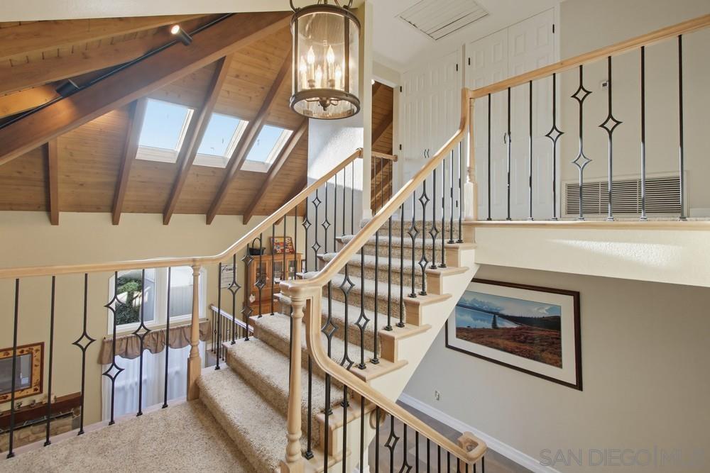 Detail Gallery Image 32 of 55 For 10494  Livewood Way, San Diego,  CA 92131 - 5 Beds | 3 Baths