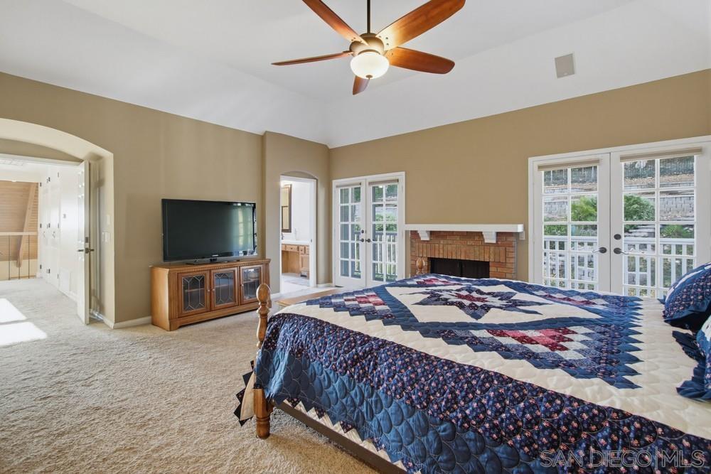 Detail Gallery Image 37 of 55 For 10494  Livewood Way, San Diego,  CA 92131 - 5 Beds | 3 Baths