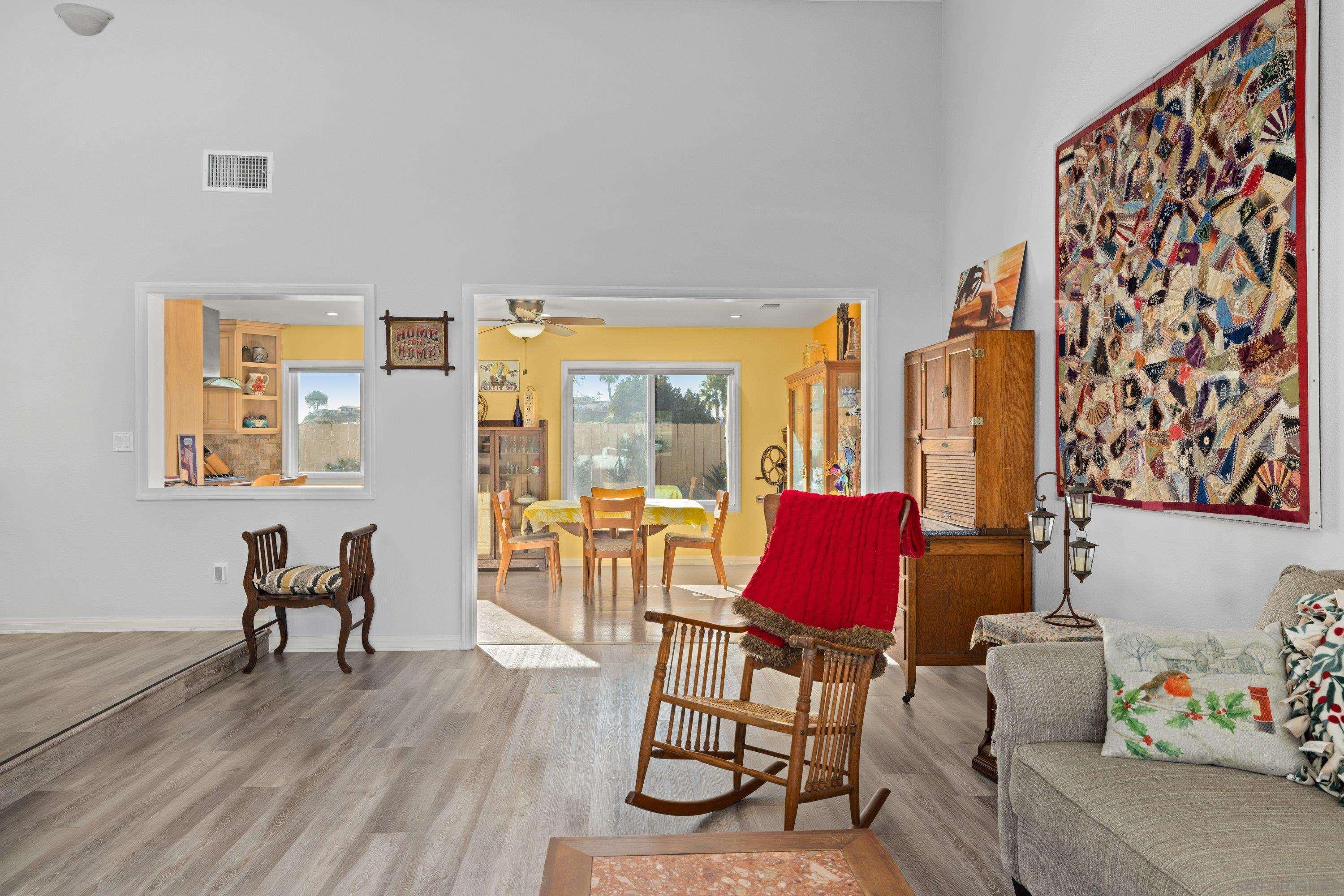 Detail Gallery Image 11 of 61 For 9464  Telkaif St, Lakeside,  CA 92040 - 4 Beds | 2/1 Baths