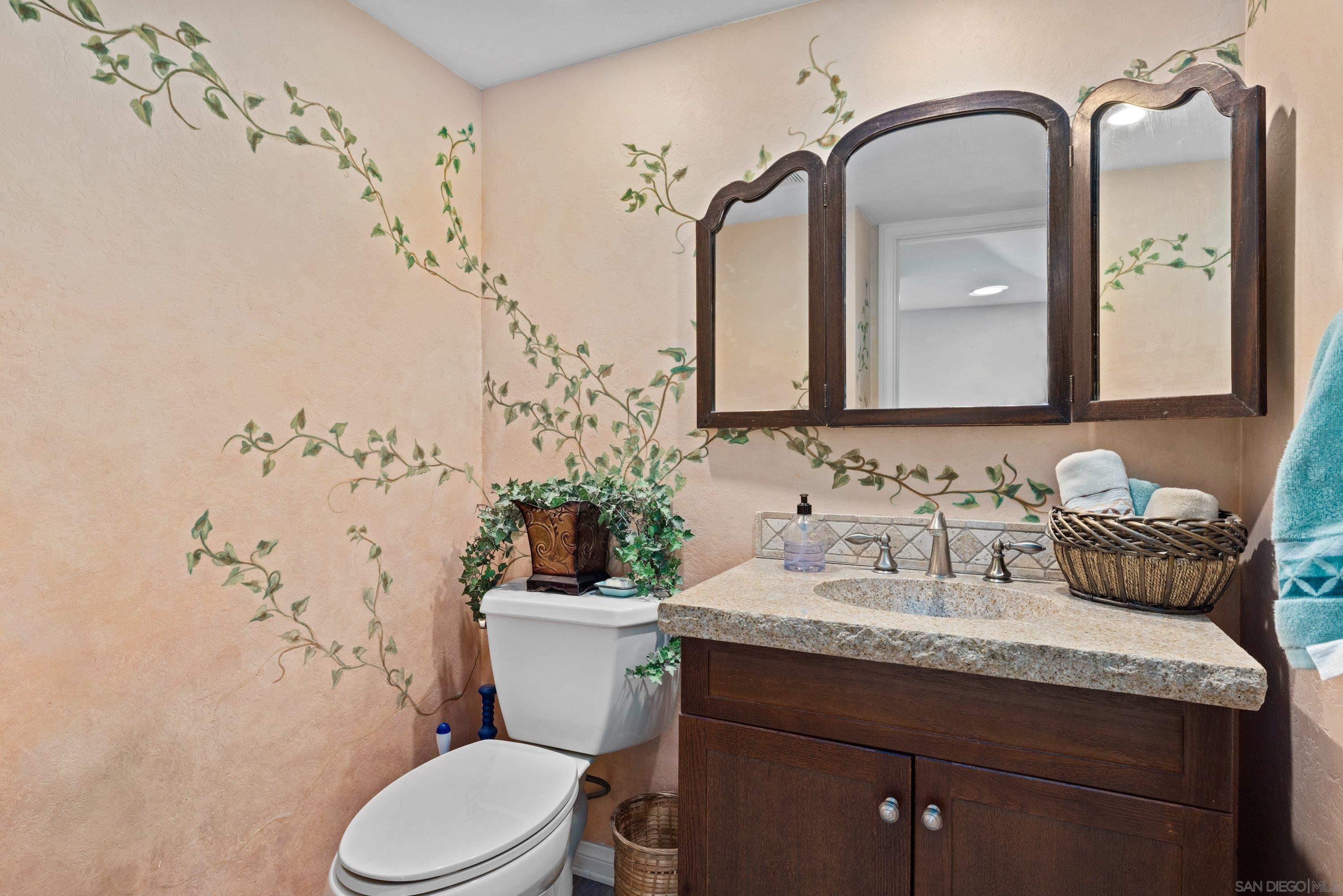 Detail Gallery Image 22 of 61 For 9464  Telkaif St, Lakeside,  CA 92040 - 4 Beds | 2/1 Baths