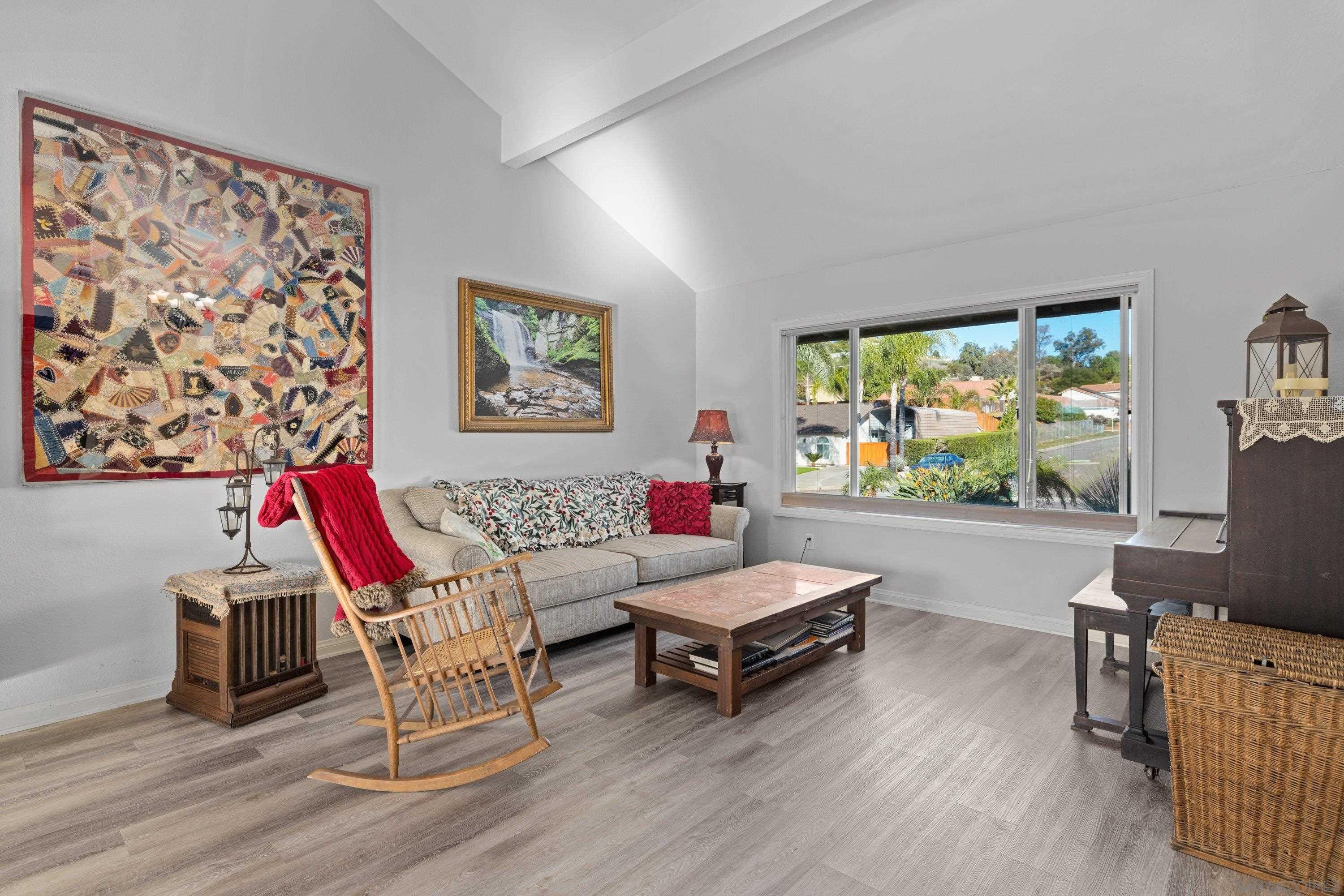 Detail Gallery Image 8 of 61 For 9464  Telkaif St, Lakeside,  CA 92040 - 4 Beds | 2/1 Baths