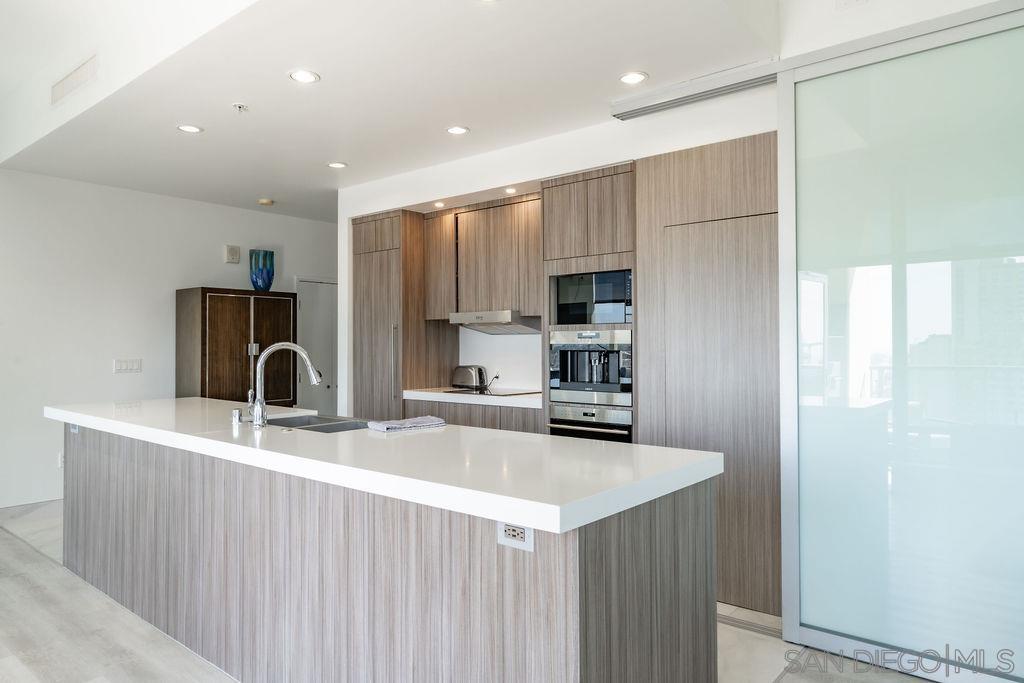 Detail Gallery Image 11 of 28 For 575  6th Ave  1603, San Diego,  CA 92101 - 2 Beds | 2 Baths