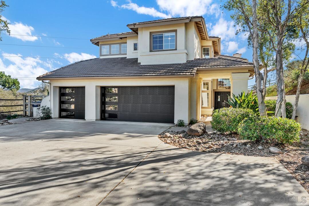 Front Image Thumbnail for SD250045602