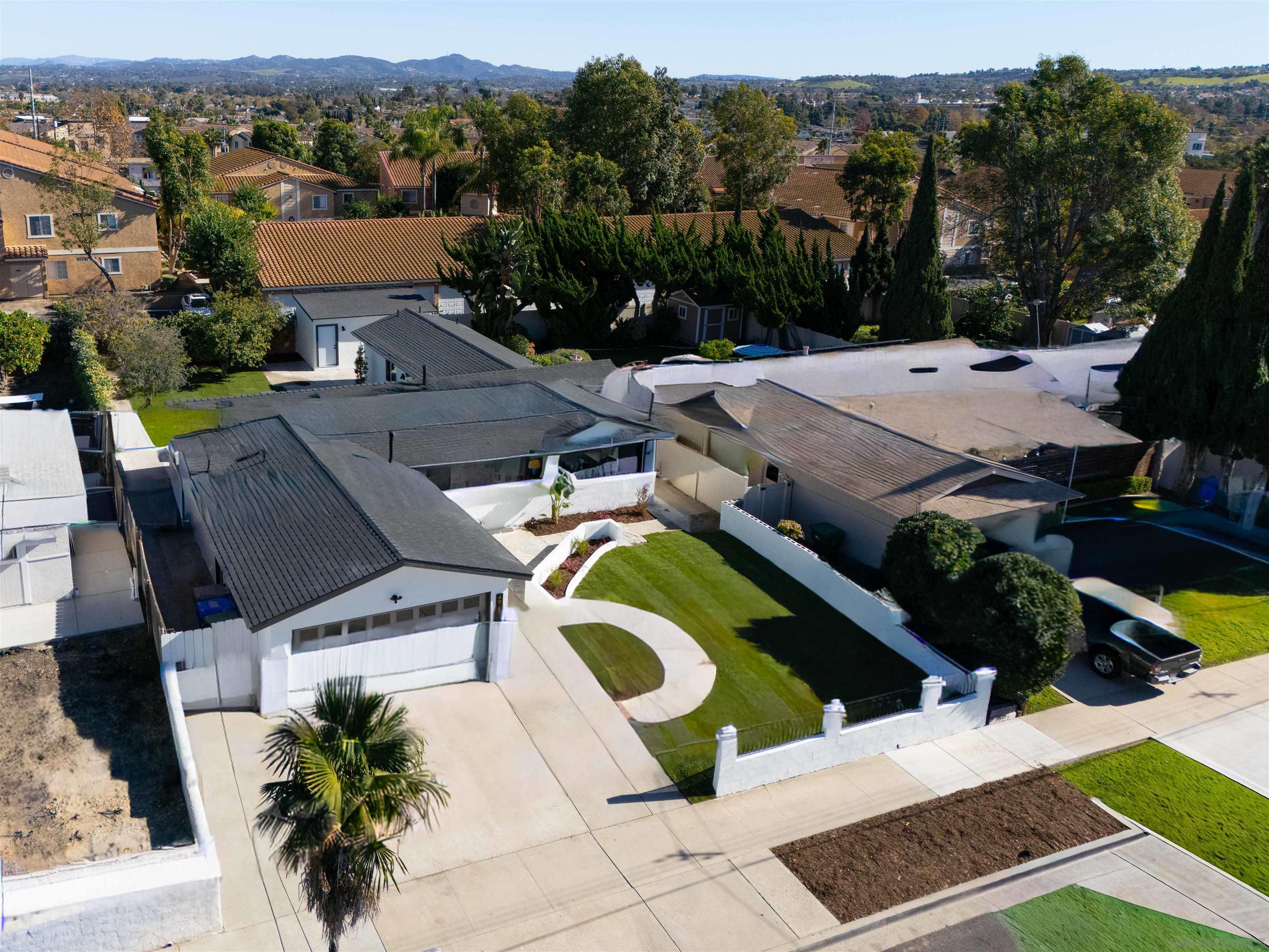 Detail Gallery Image 33 of 34 For 4948  Luna Dr, Oceanside,  CA 92057 - 5 Beds | 3 Baths